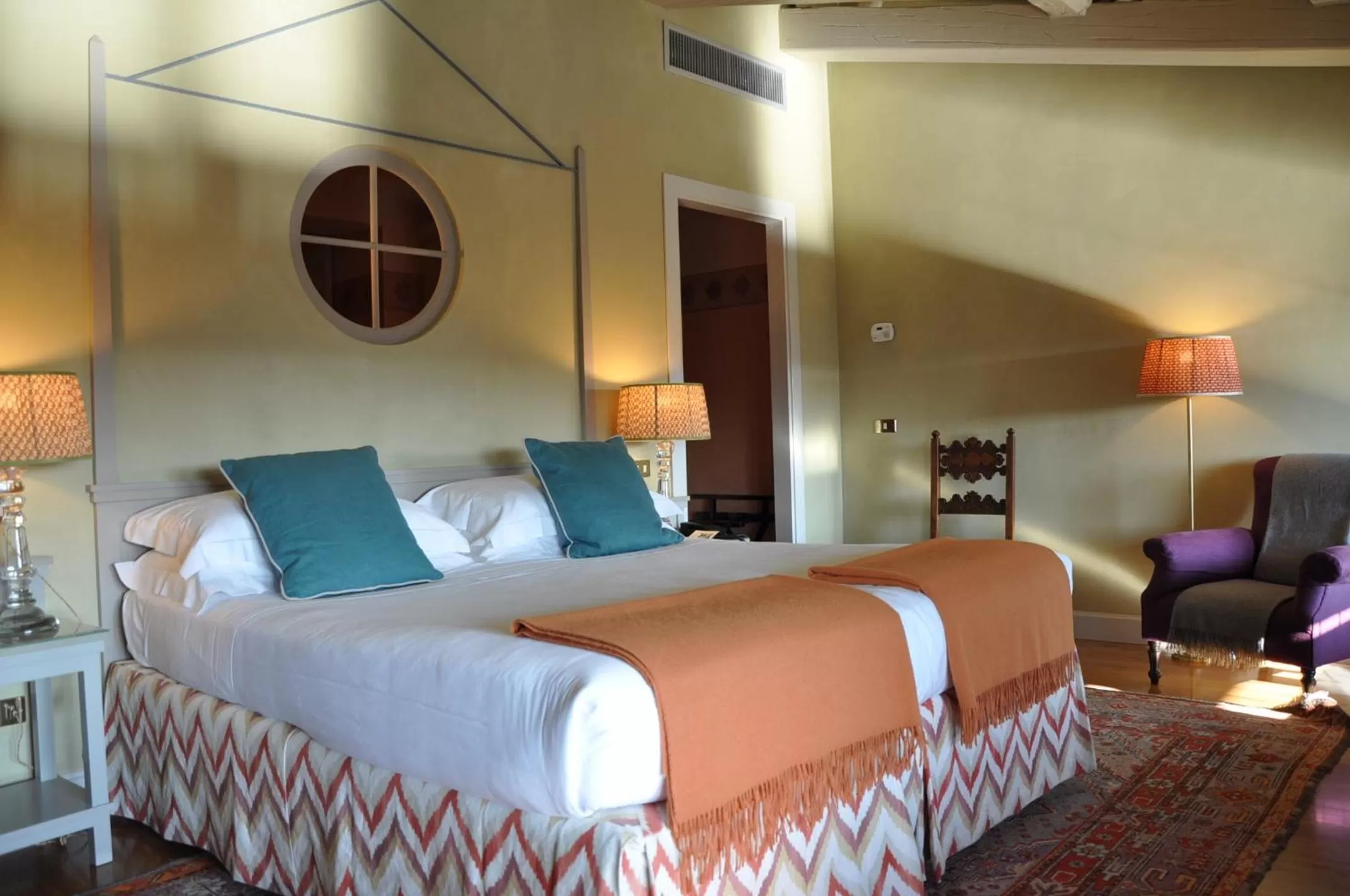 Bedroom, Bed in Antica Torre Tornabuoni