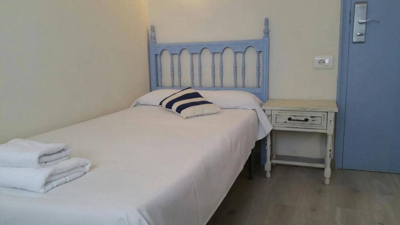 Bed in Hotel del Mar