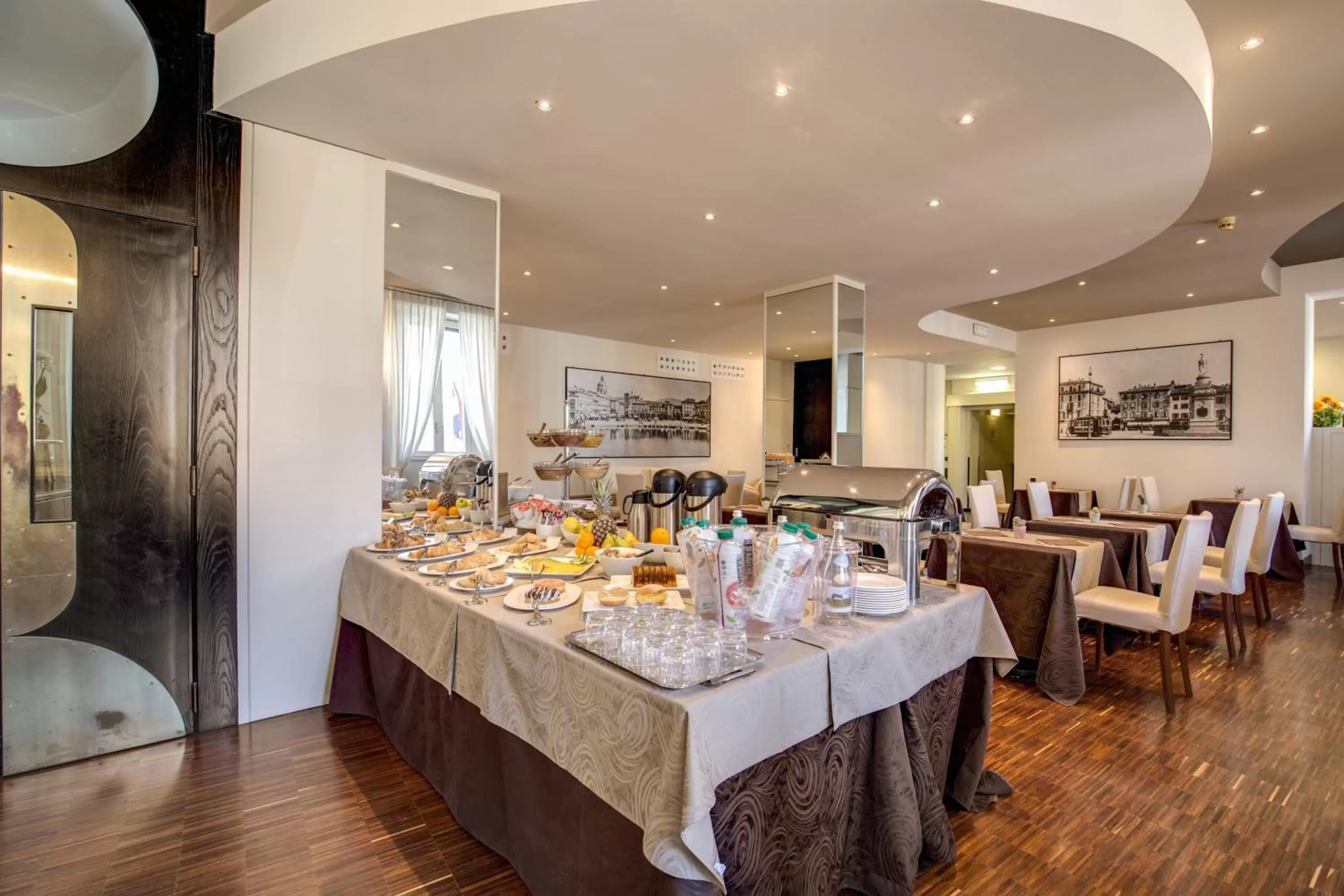 Food and drinks in Albergo Firenze