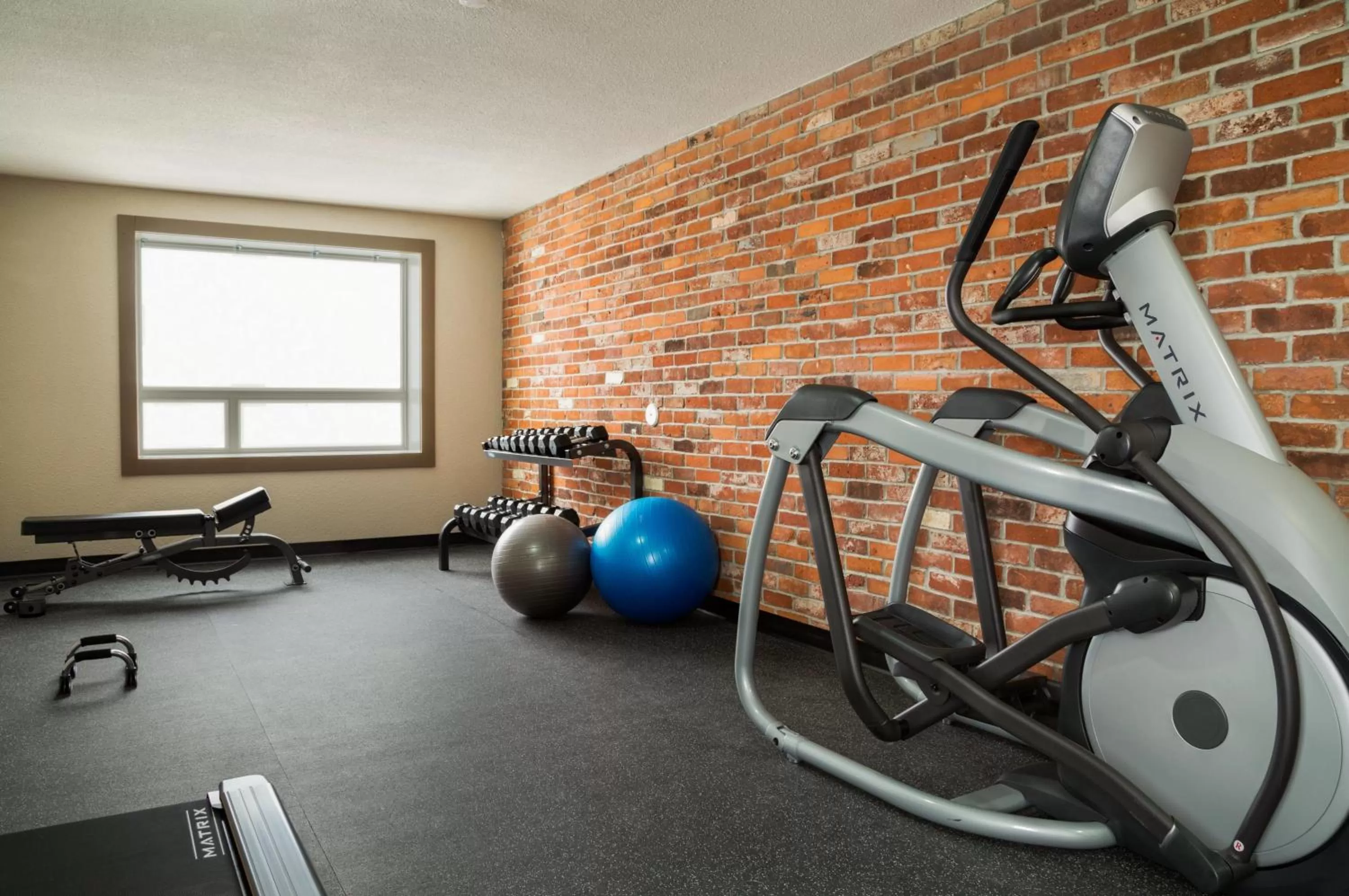 Fitness centre/facilities in Super 8 by Wyndham Timmins ON