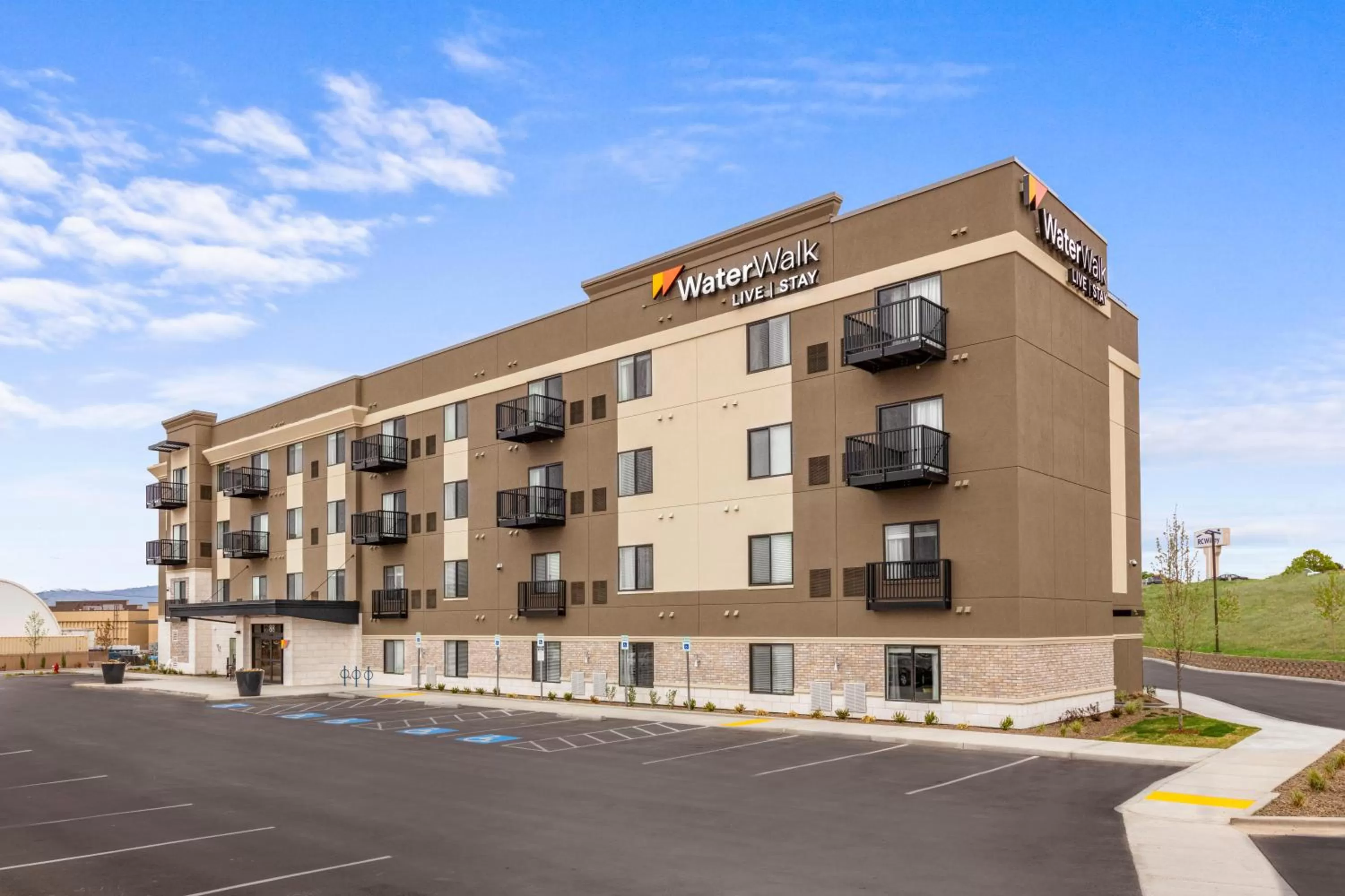 Property building in WaterWalk Extended Stay by Wyndham Boise Meridian