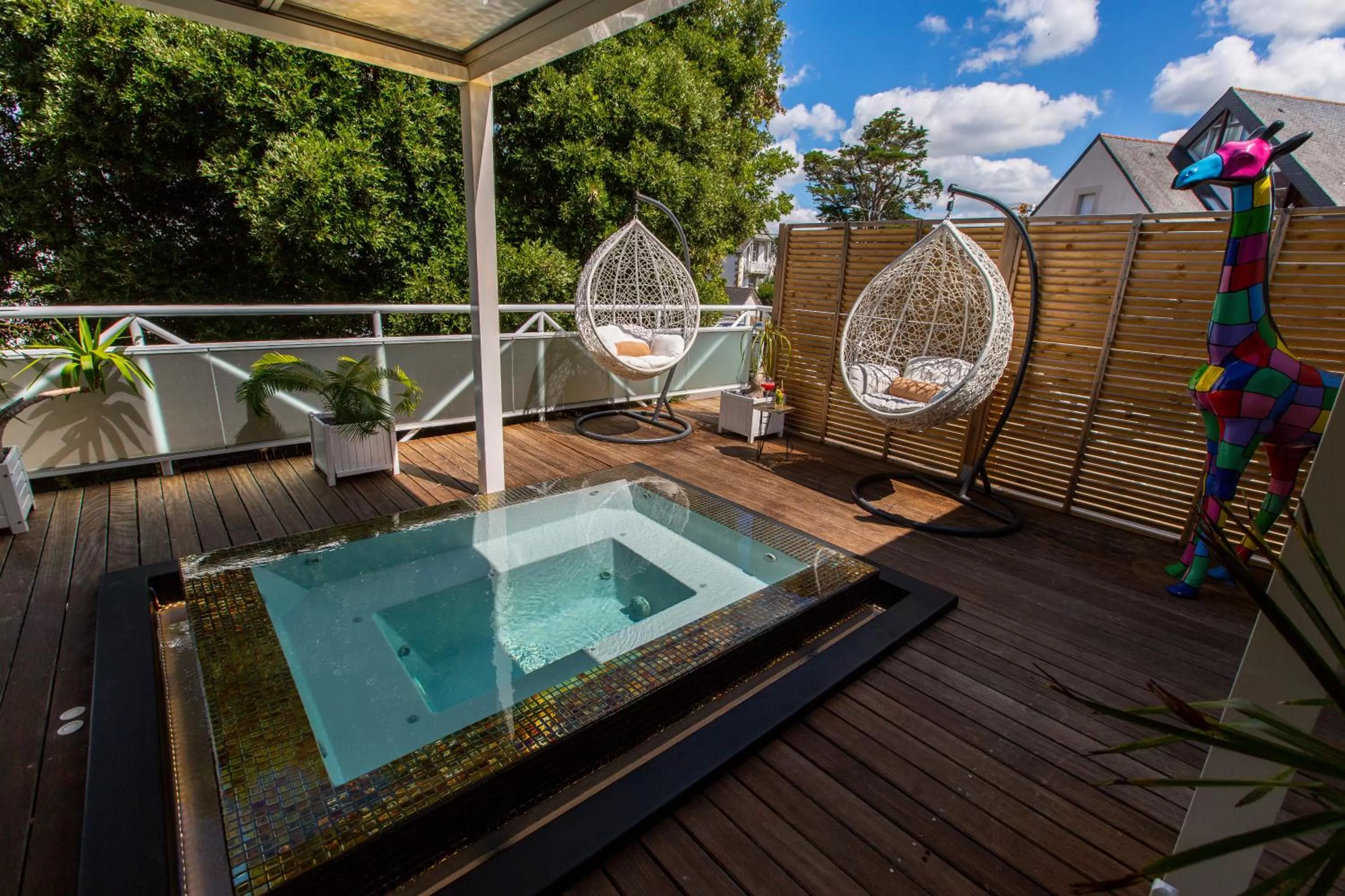 Patio in Le Diana Hôtel & Spa