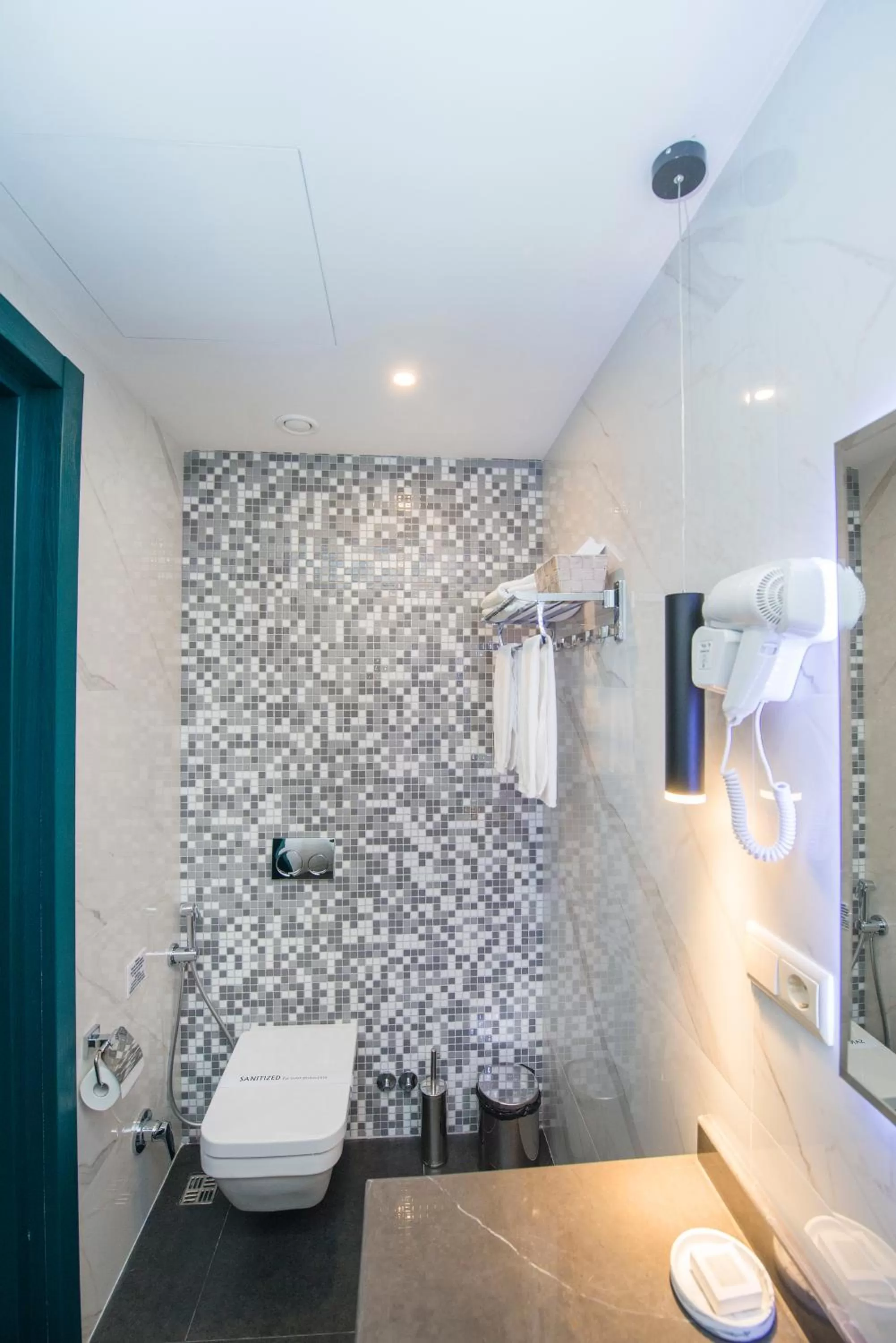 Toilet in River View Hotel Tbilisi