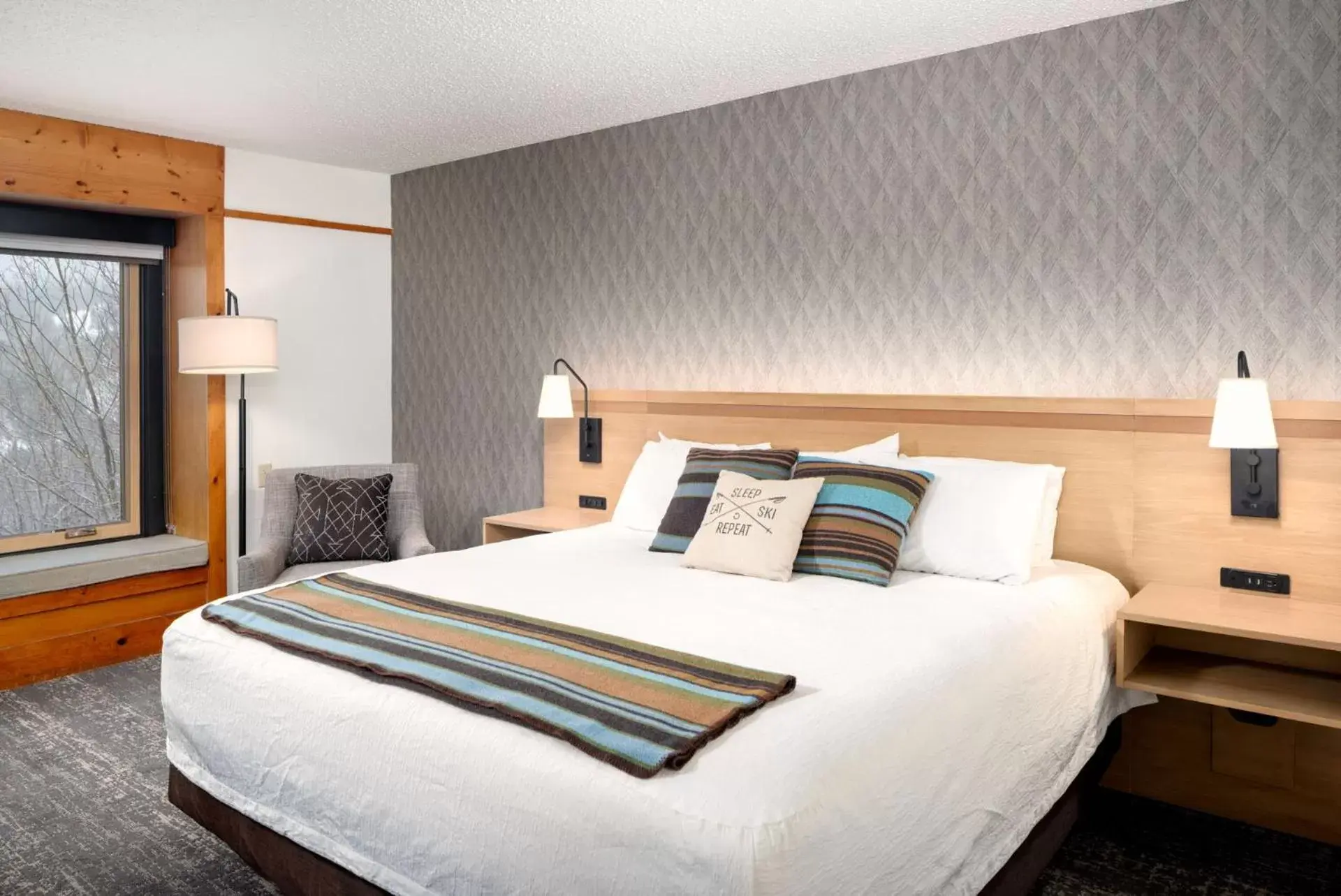 King Room in Caribou Highlands Lodge King Room in Caribou Highlands Lodge