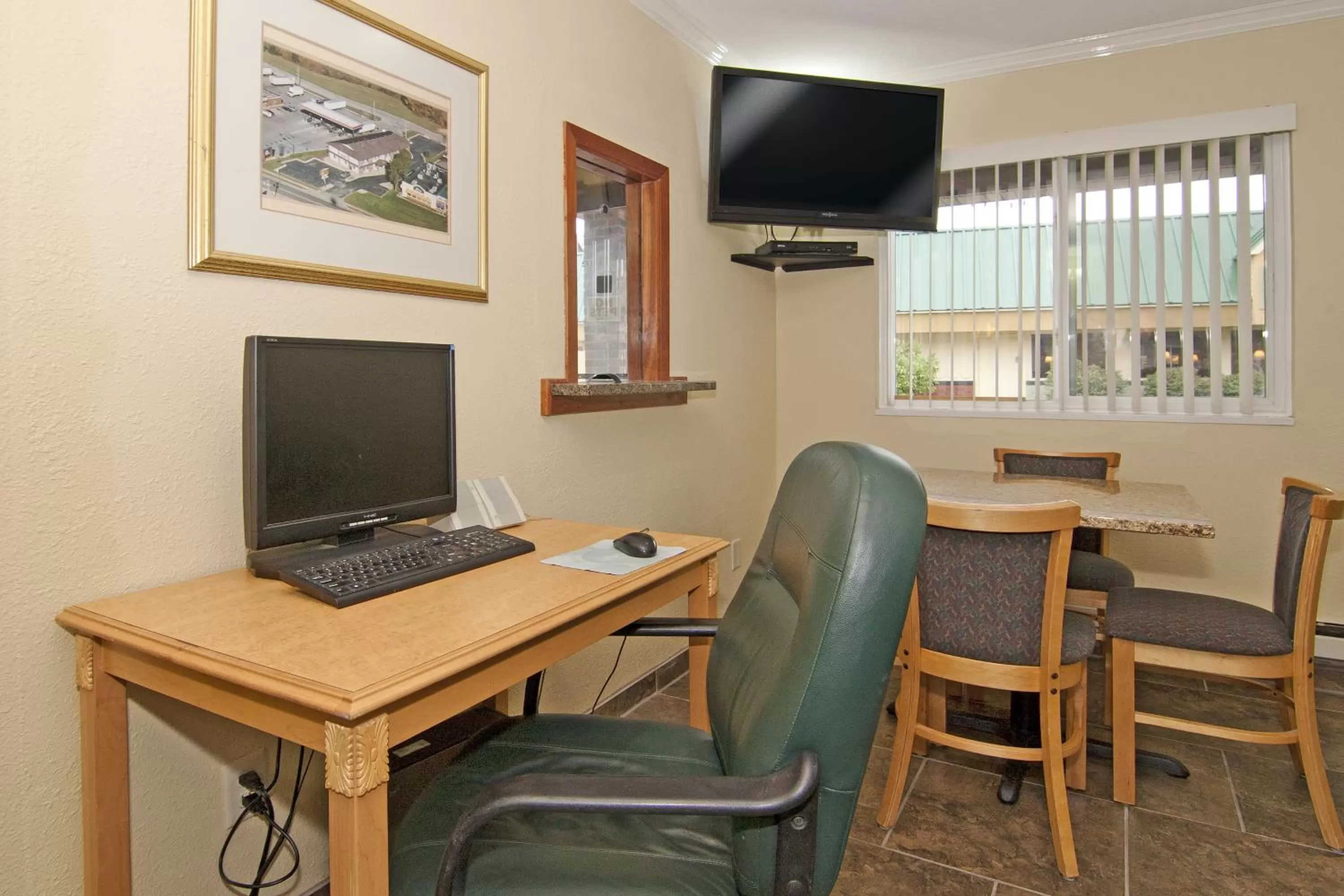 Business facilities in Valley Inn Shakopee