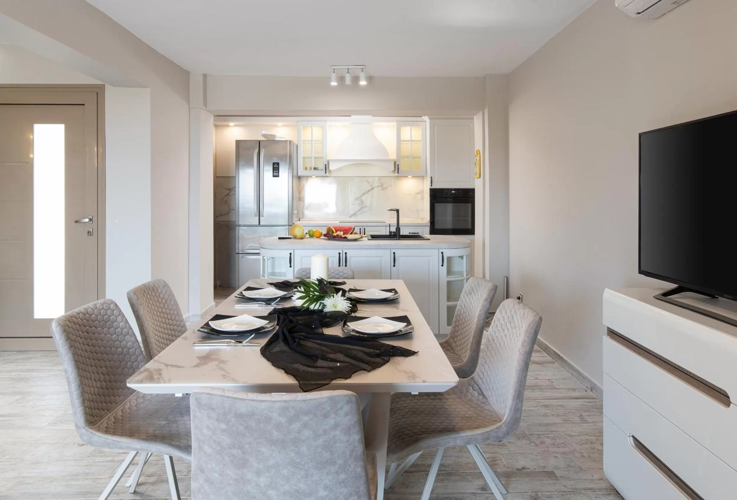 Dining area in Villa Sara