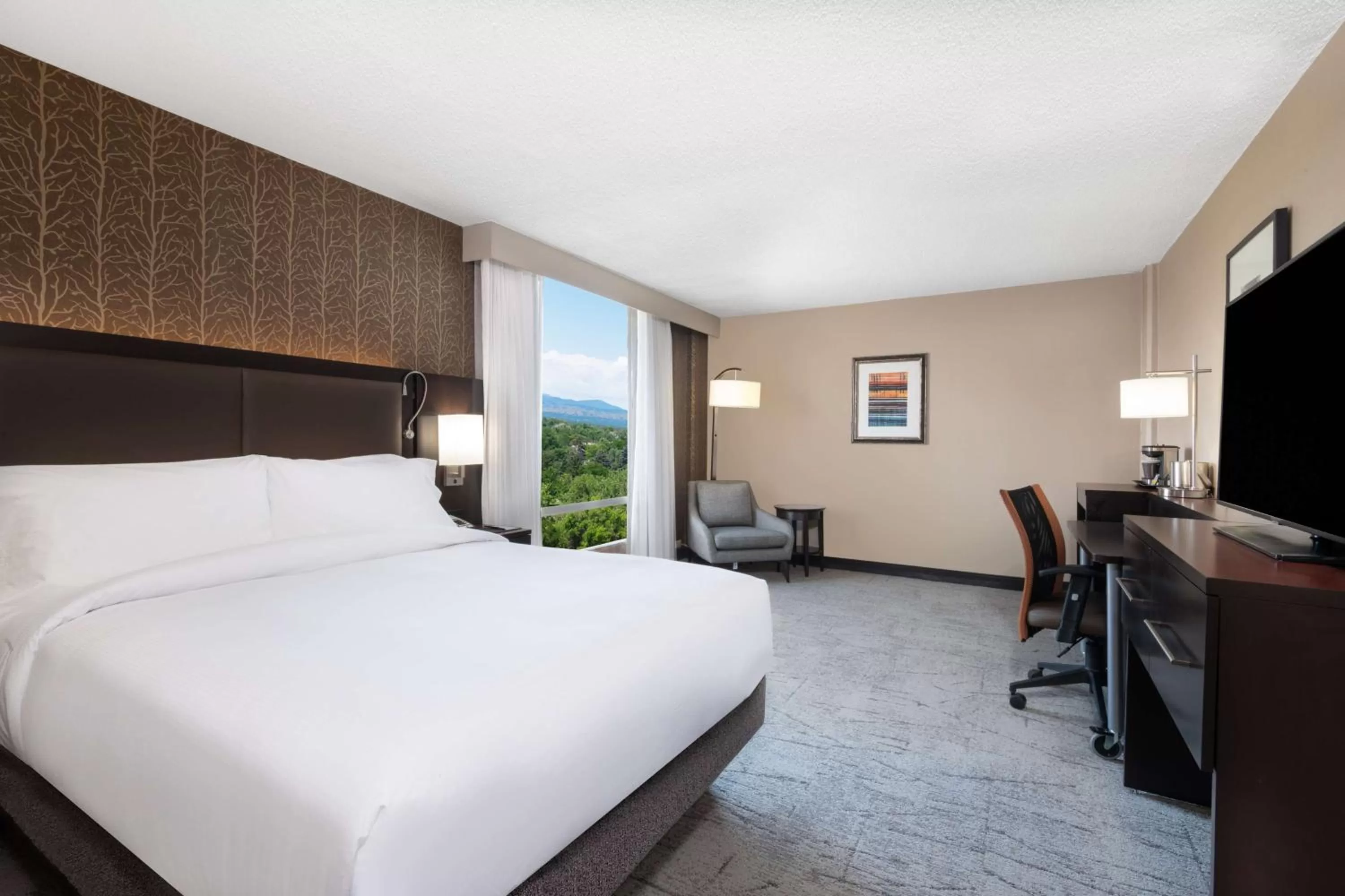 Bed in DoubleTree by Hilton Denver Cherry Creek, CO