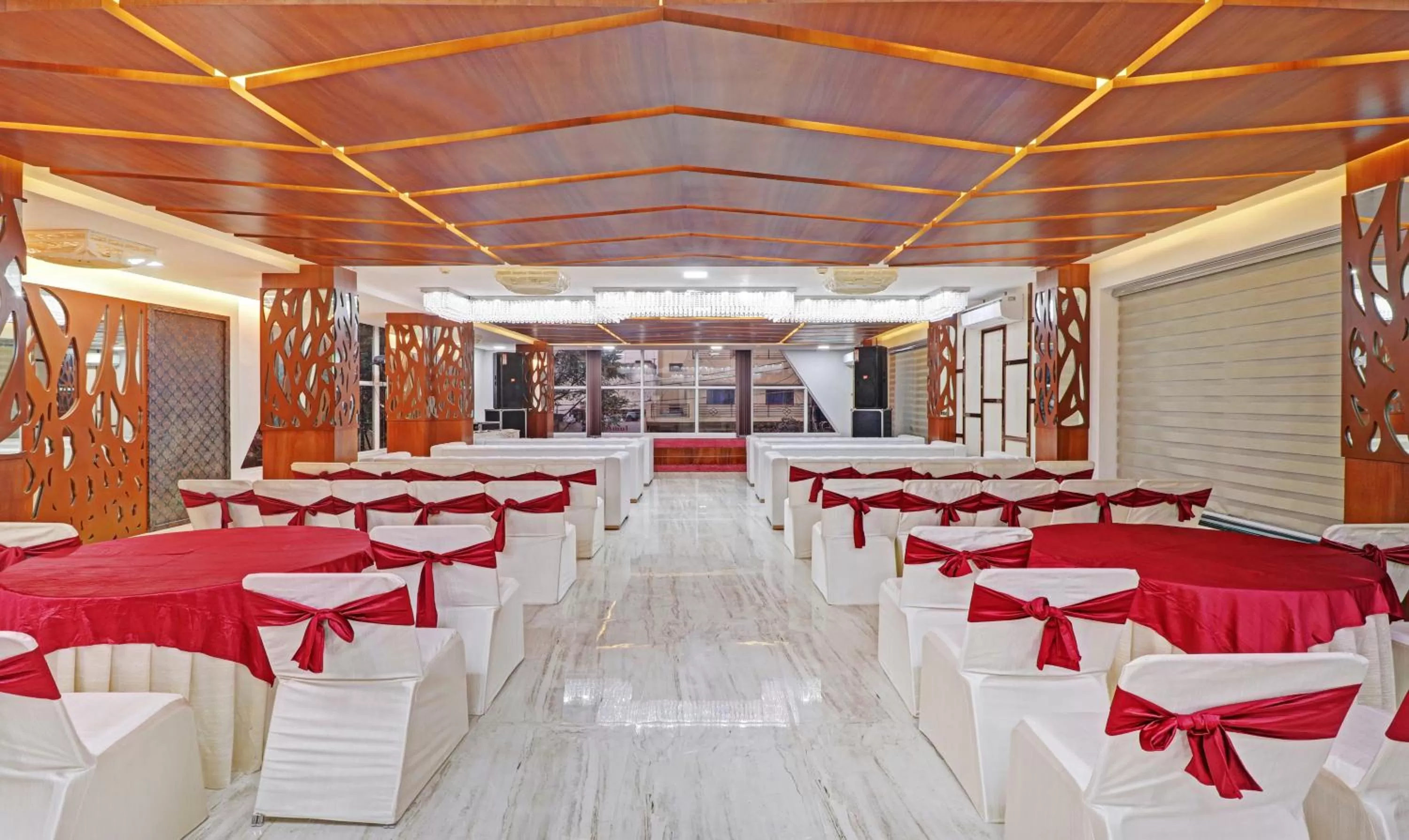 Banquet/Function facilities in Treebo Kanopy Greens