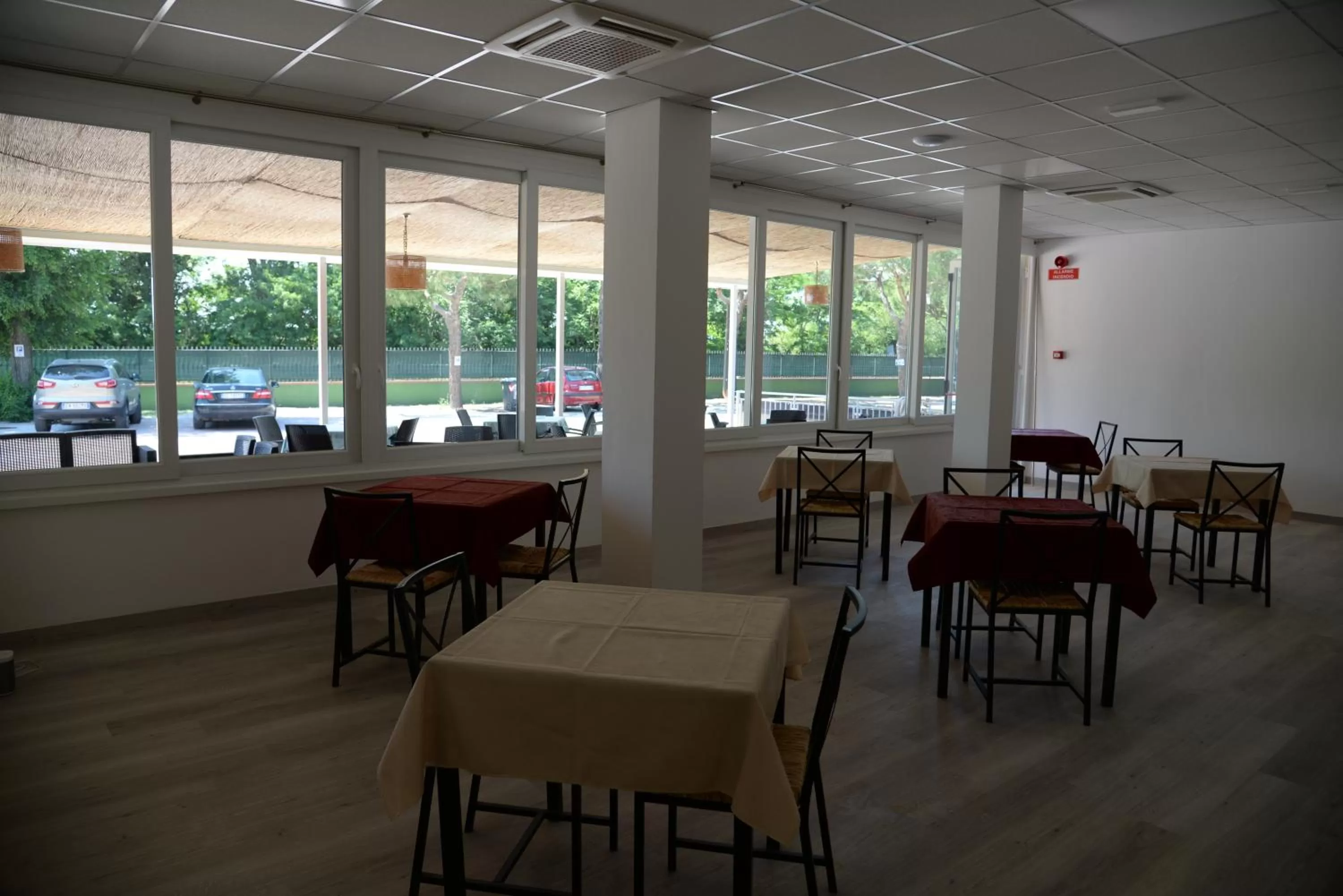 Dining area in Infinity