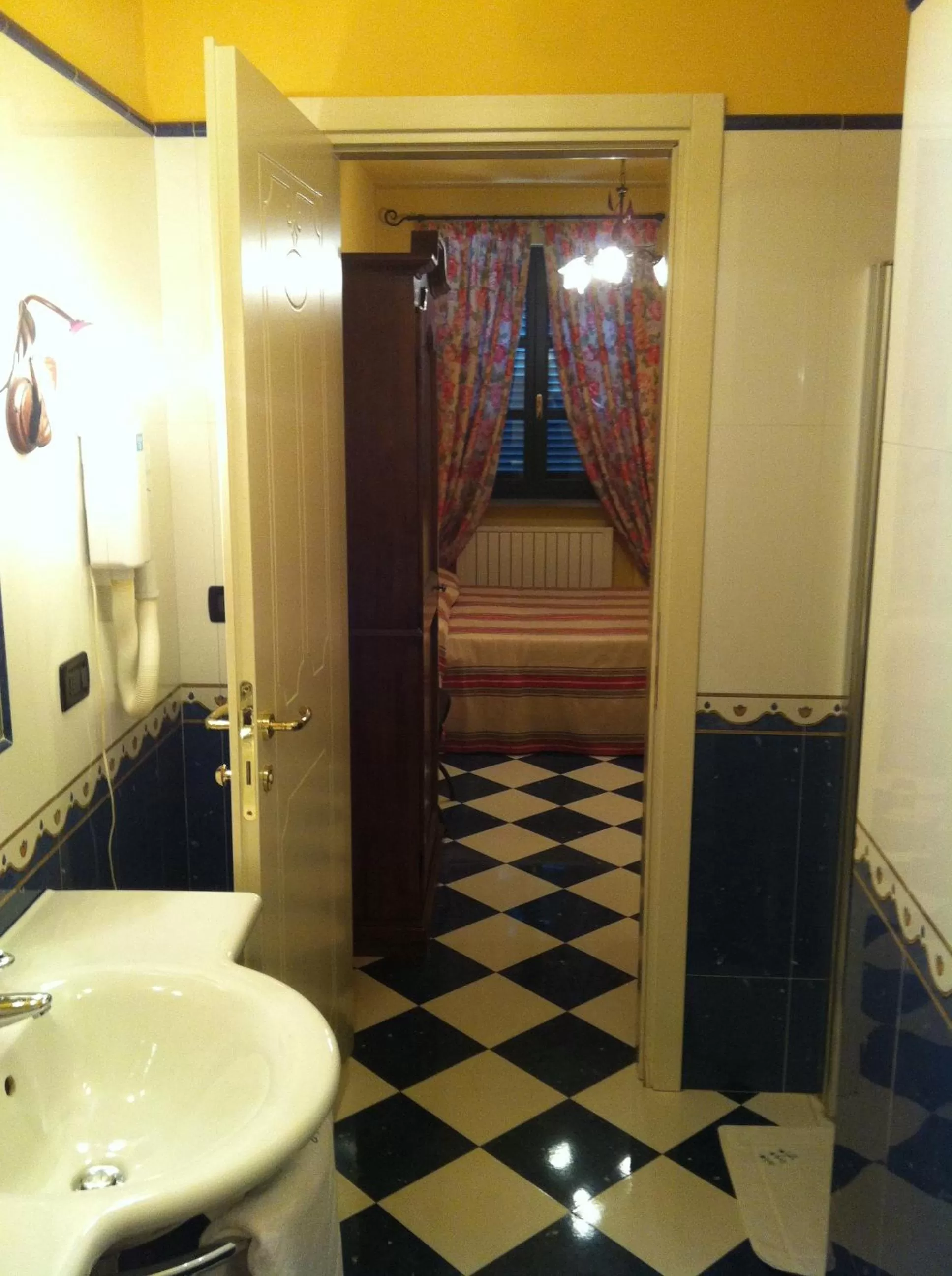 Bathroom in Le Lanterne