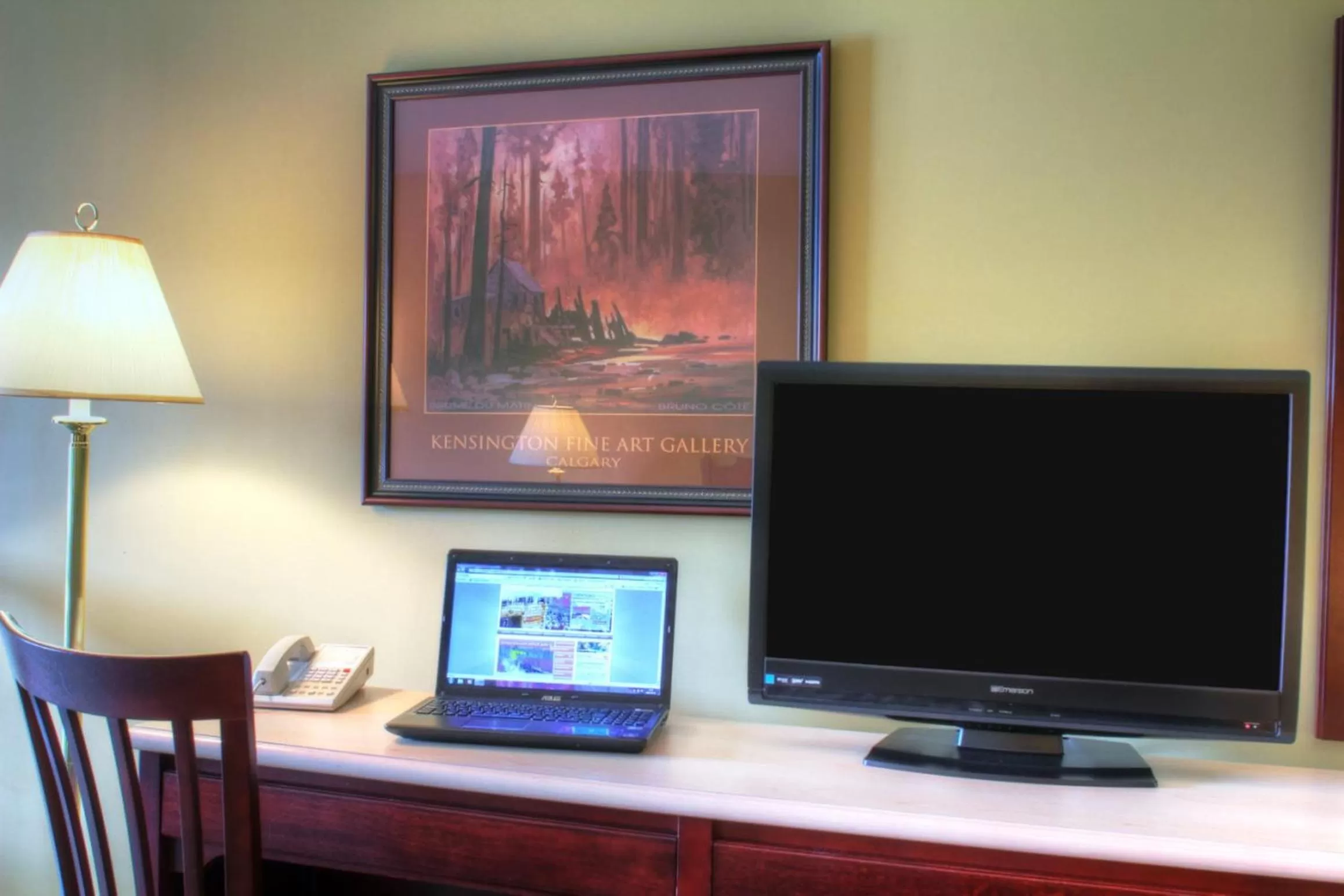 TV and multimedia in Hotel Baie Saint Paul