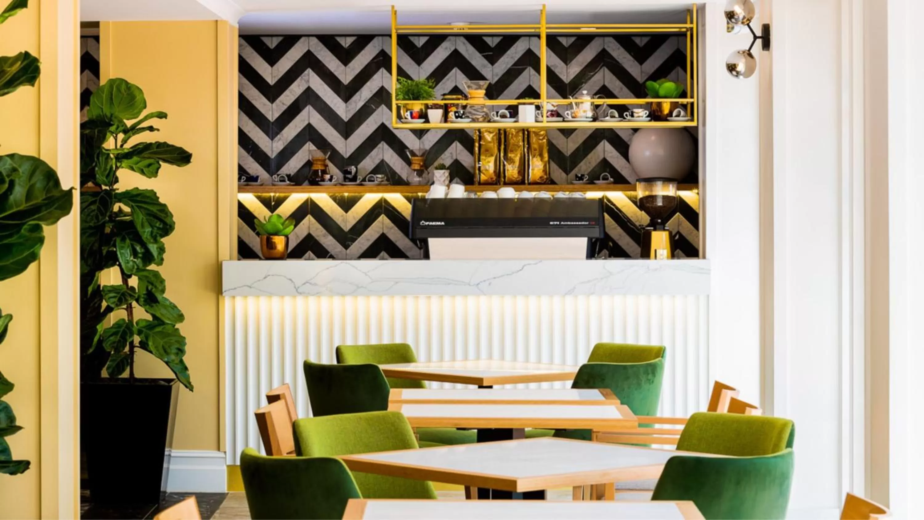 Breakfast in InterContinental Sanctuary Cove Resort by IHG