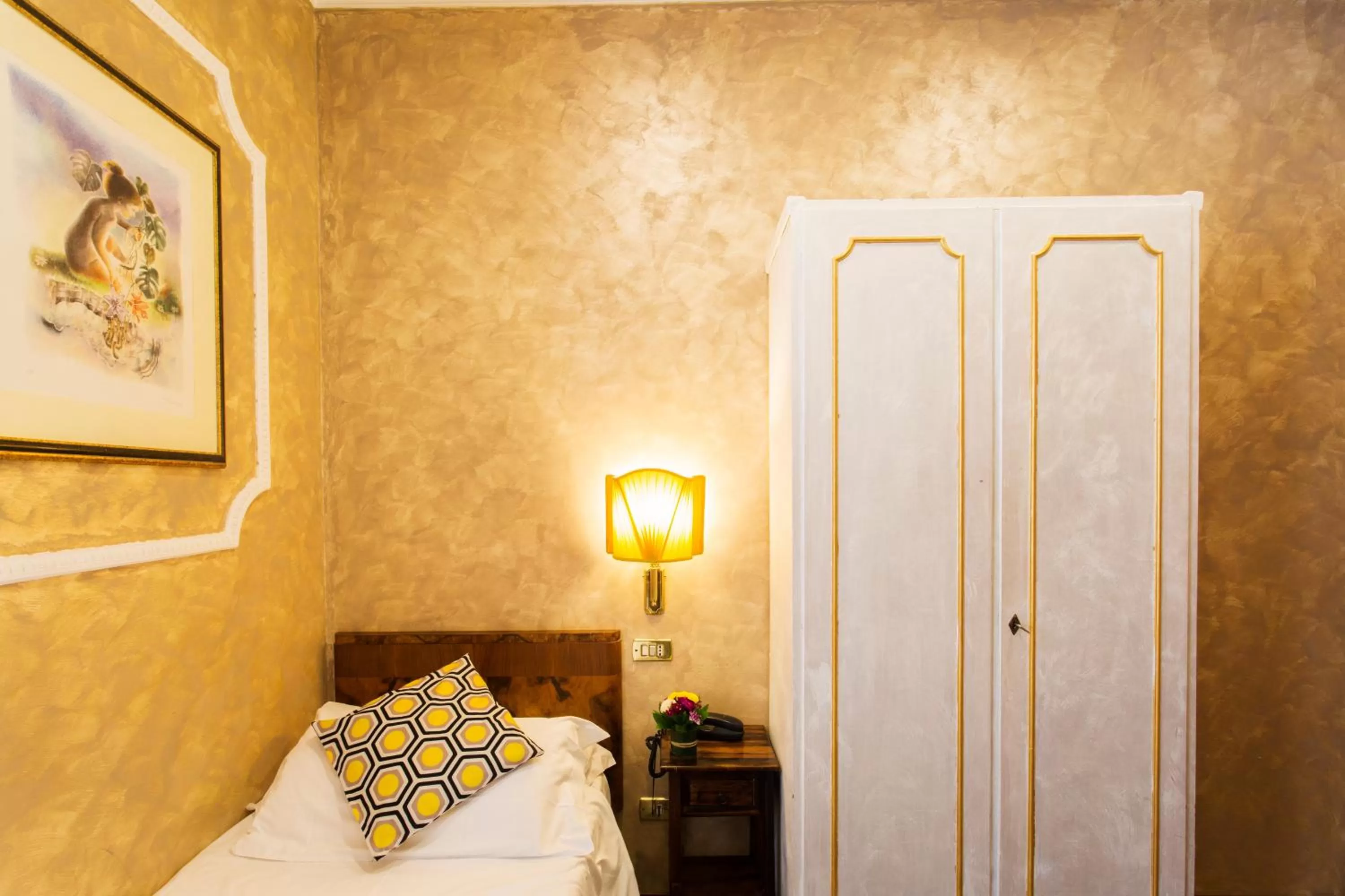 Bed in Hotel Residenza In Farnese