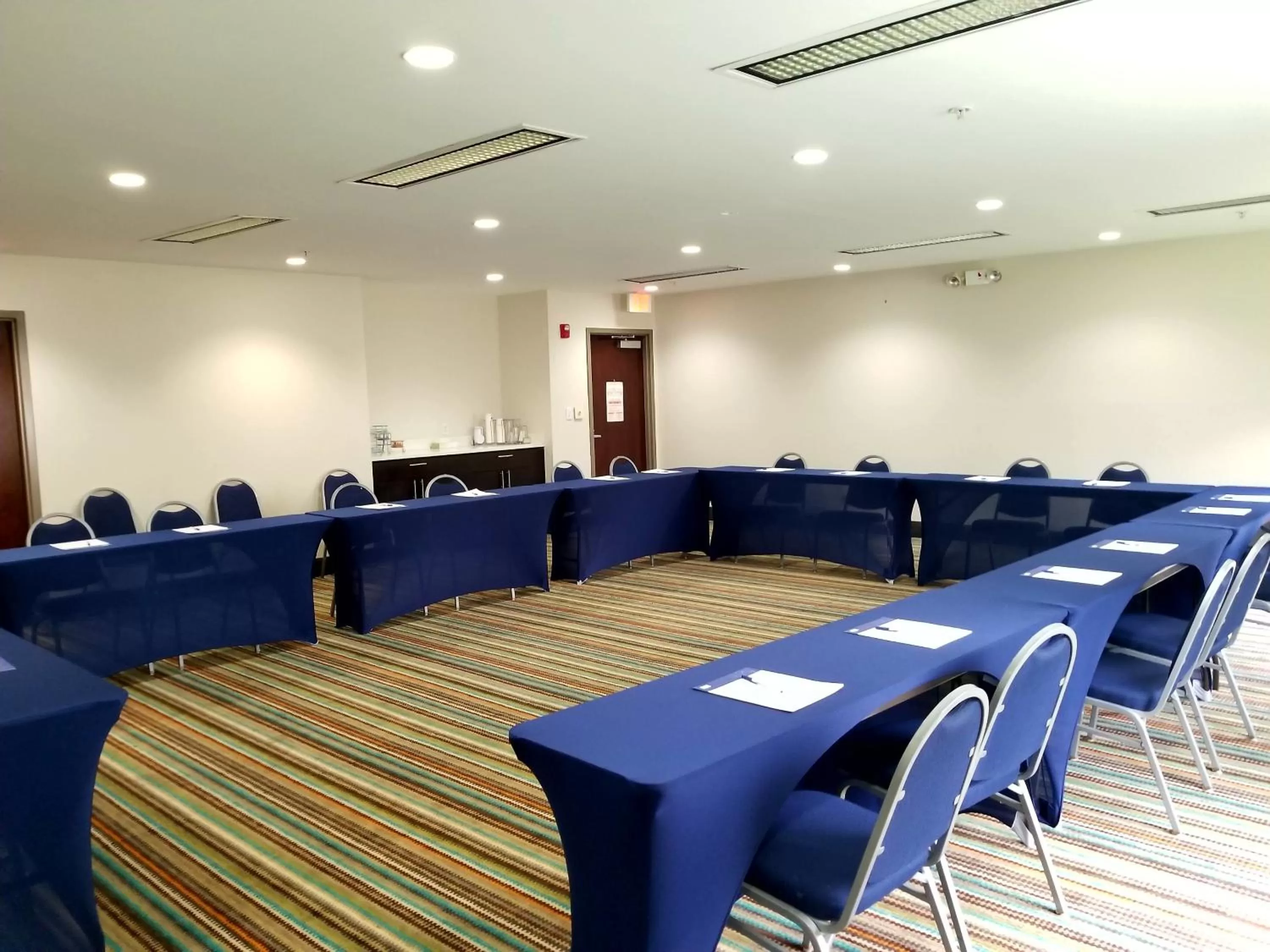 Meeting/conference room in Holiday Inn Express Hotel & Suites Mebane by IHG