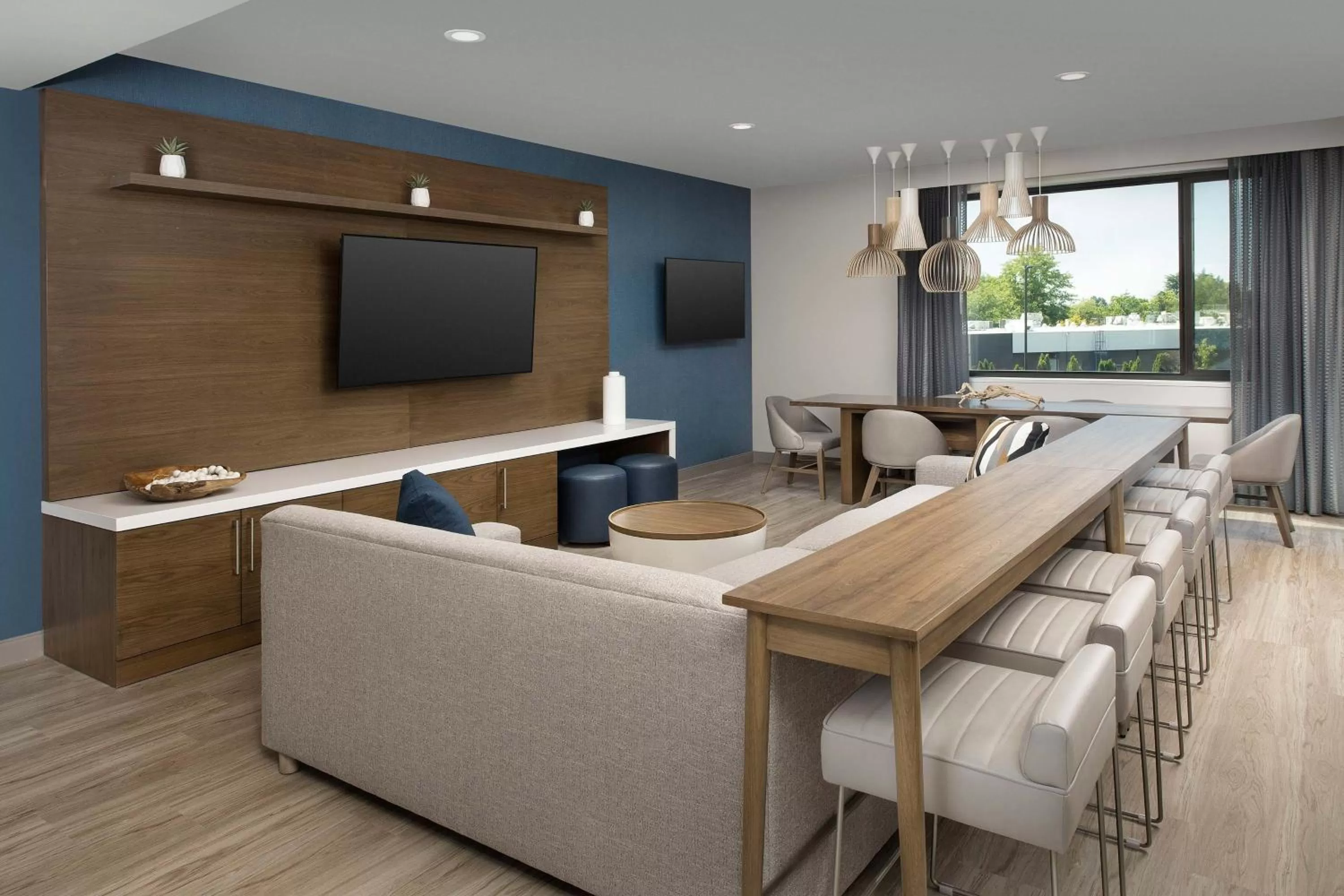 Bedroom in Element Seattle Sea-Tac Airport