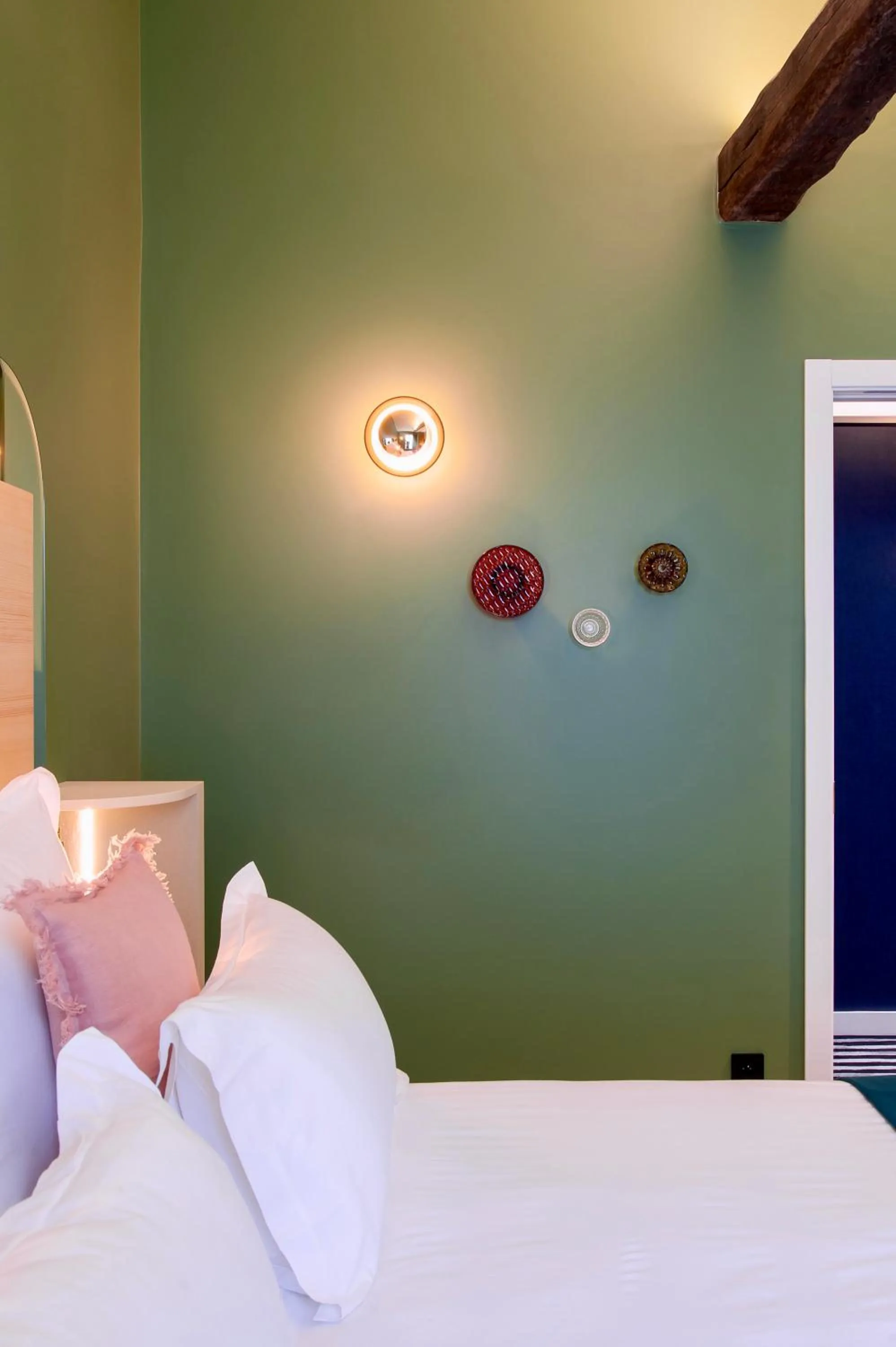 Bedroom, Bed in Hôtel Amoi Paris