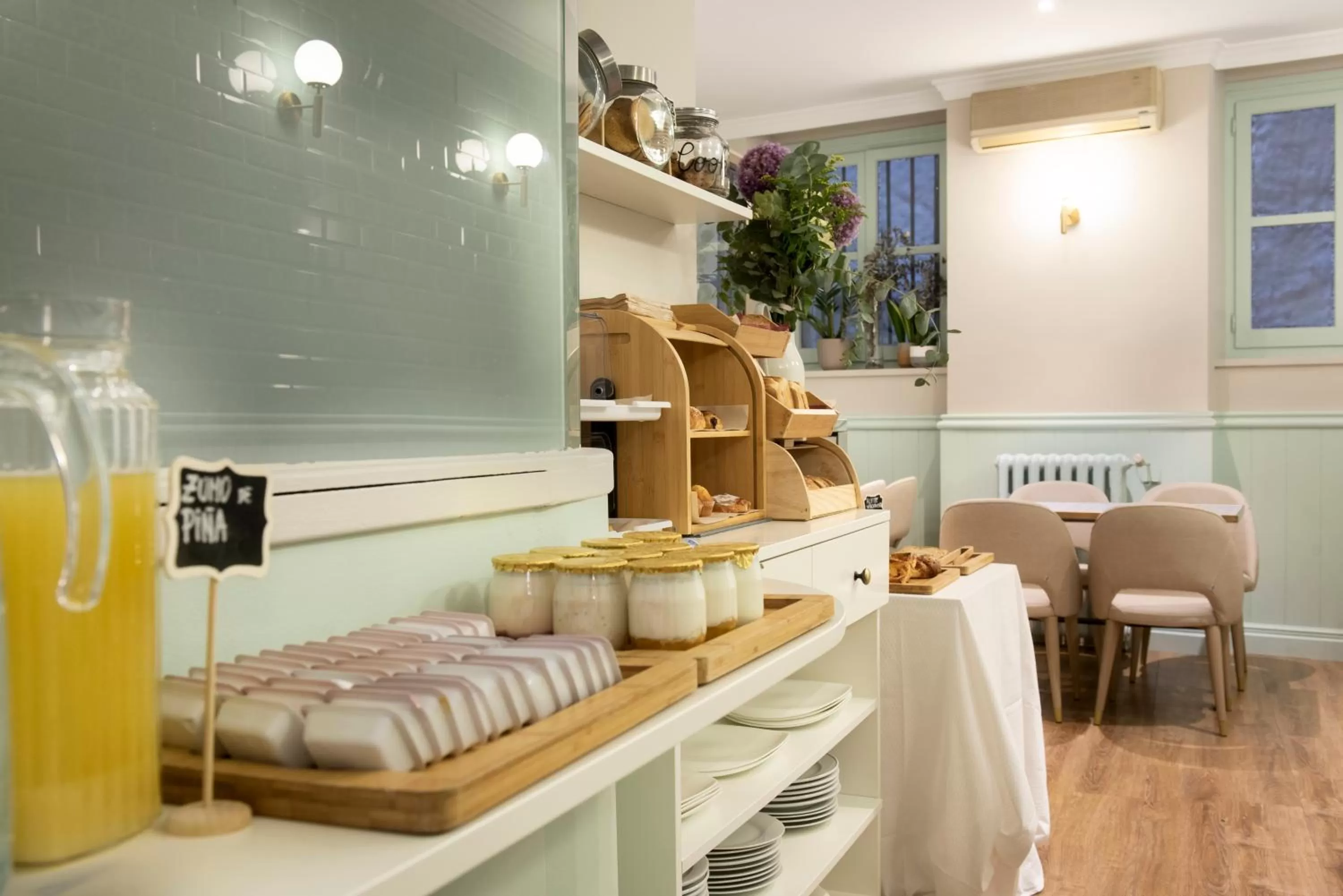 Breakfast in Hotel Infanta Isabel by Recordis Hotels