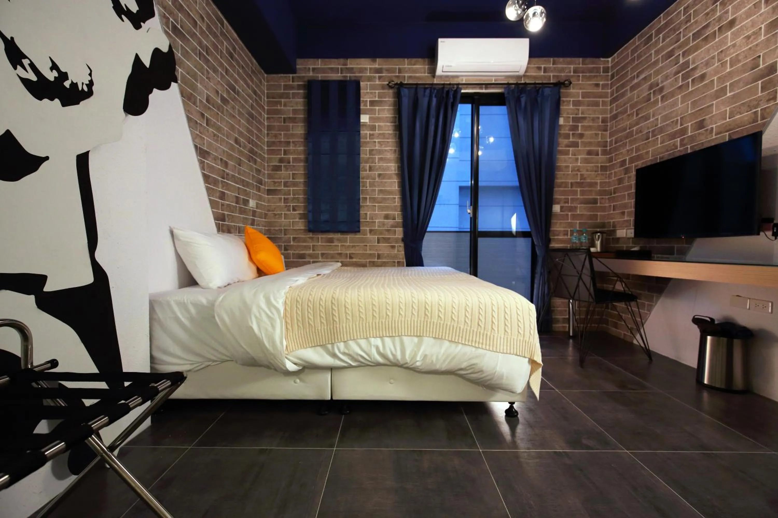 指南針民宿2178 & 工殿民宿2182