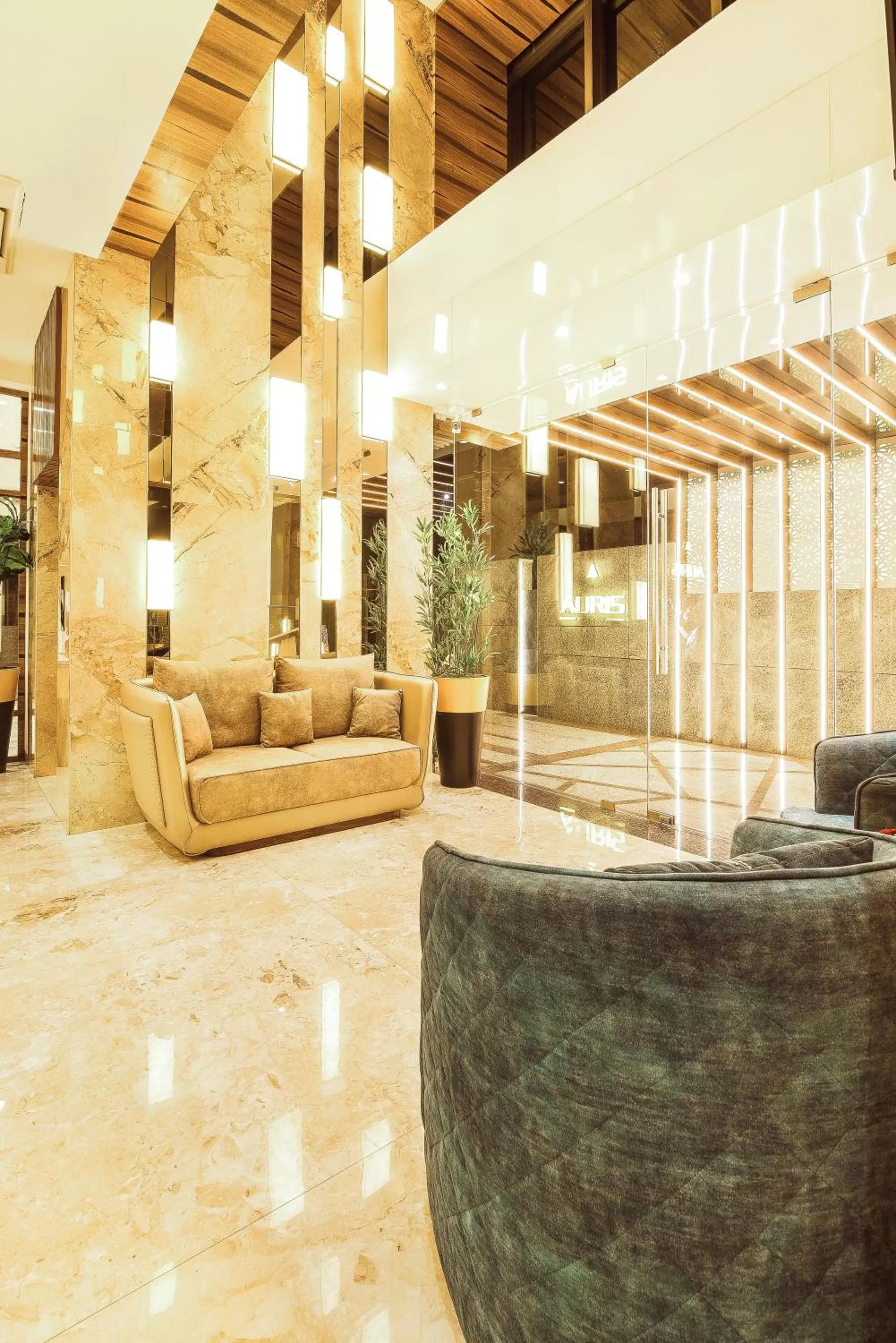 Lobby or reception in Hotel Auris & Banquets, Mumbai International Airport