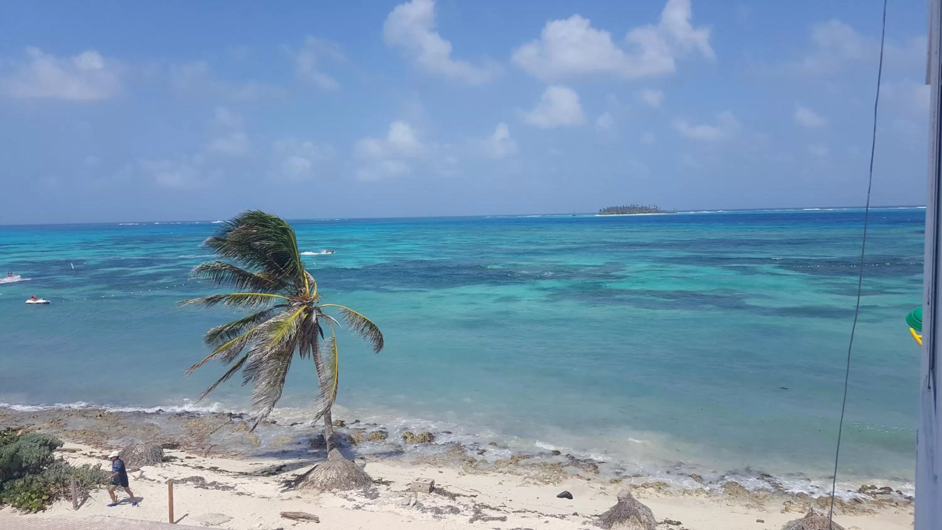 Day in Caribbean Island Hotel Piso 2