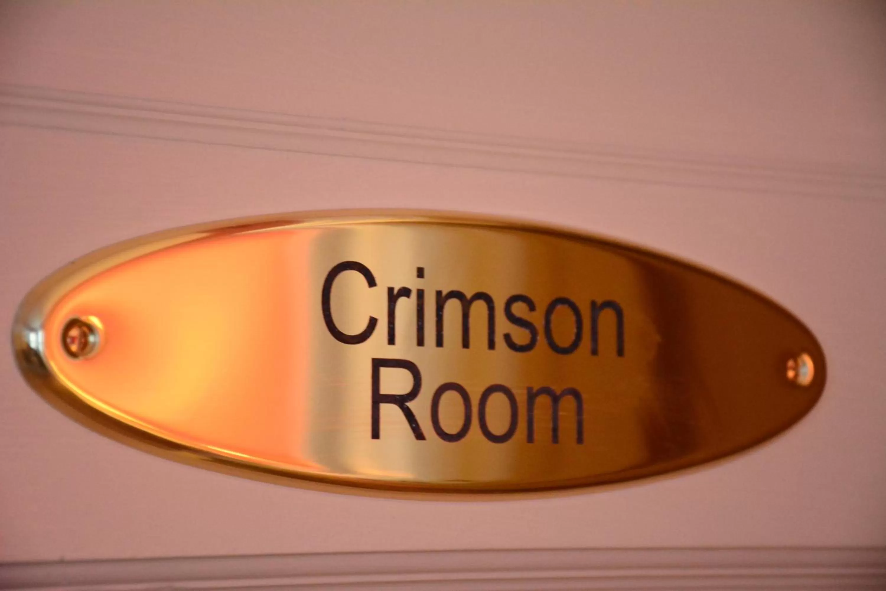 Decorative detail in Looking Glass Inn