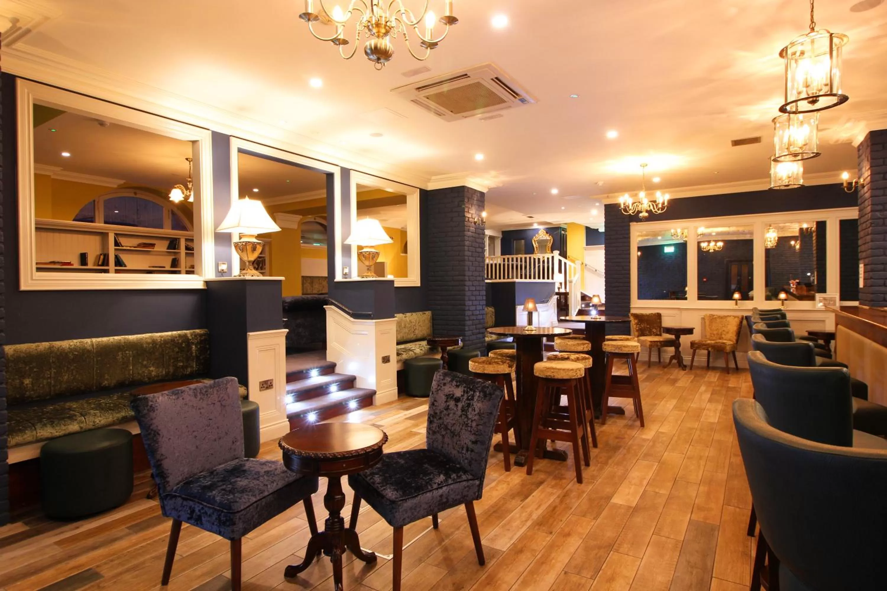 Lounge or bar in Ballina Manor Hotel