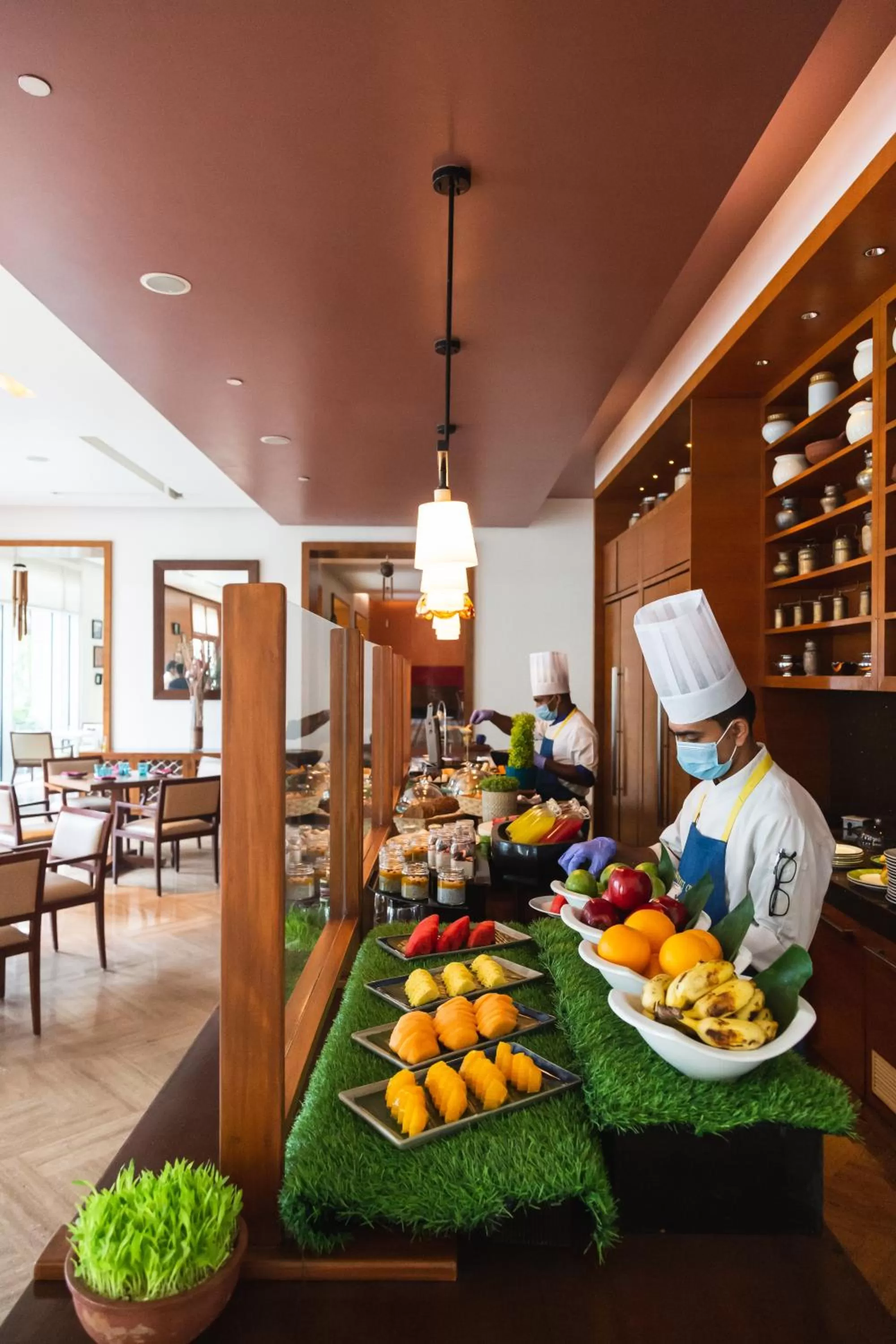 Restaurant/places to eat in Park Hyatt Chennai