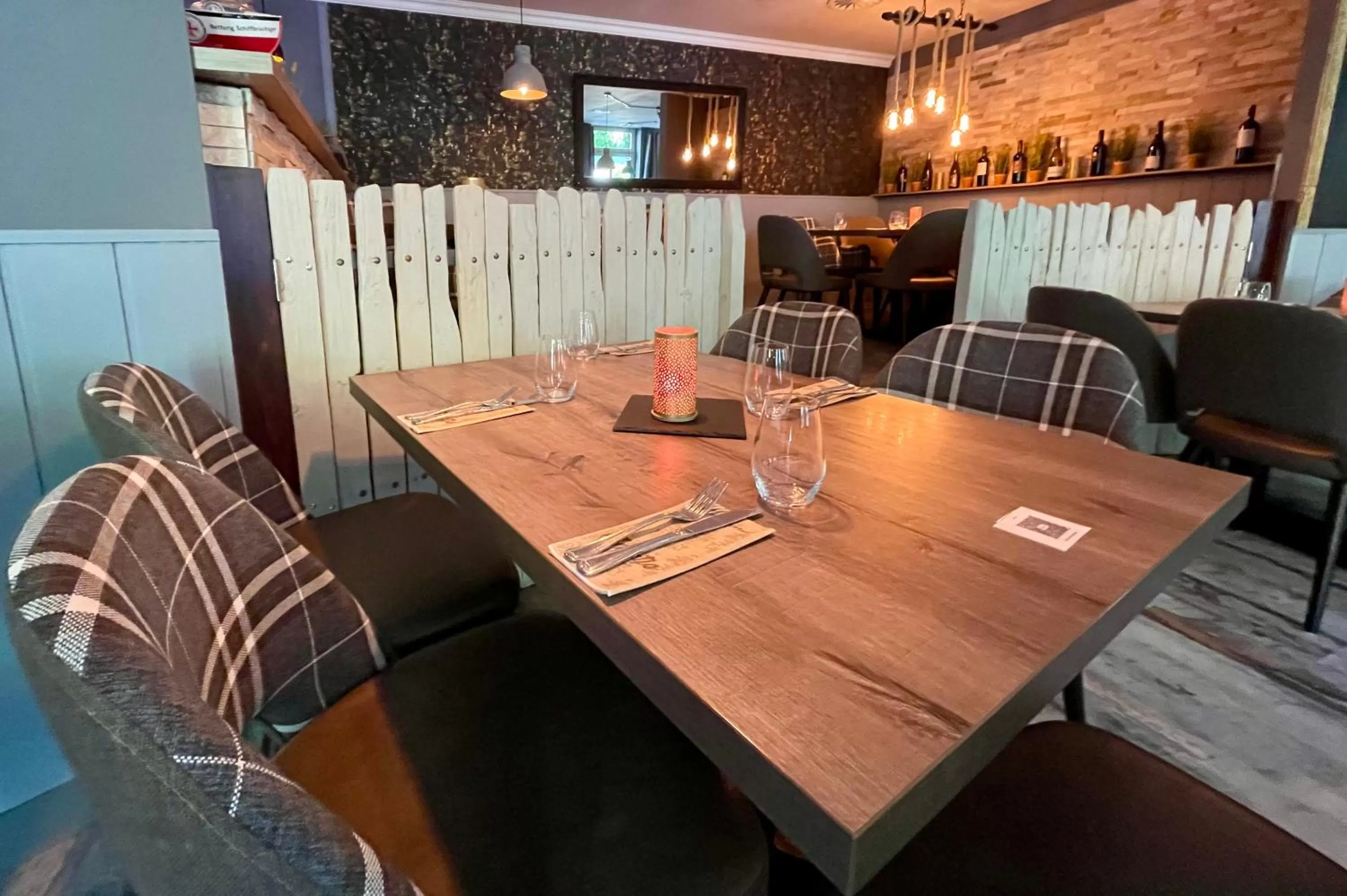 Restaurant/places to eat in Stadthotel-Garni Smutje