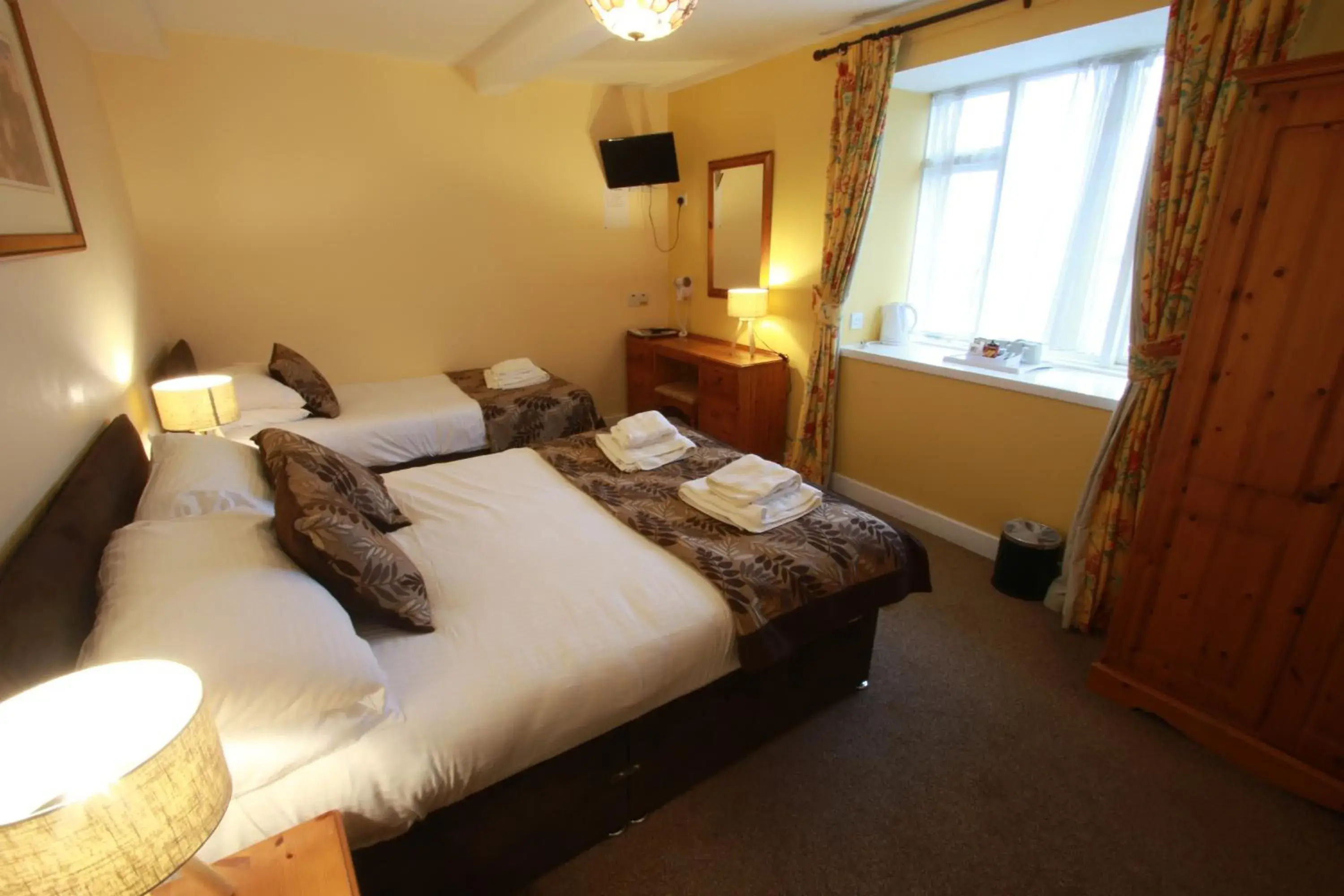 Triple Room in Inn at Ardgour Triple Room in Inn at Ardgour