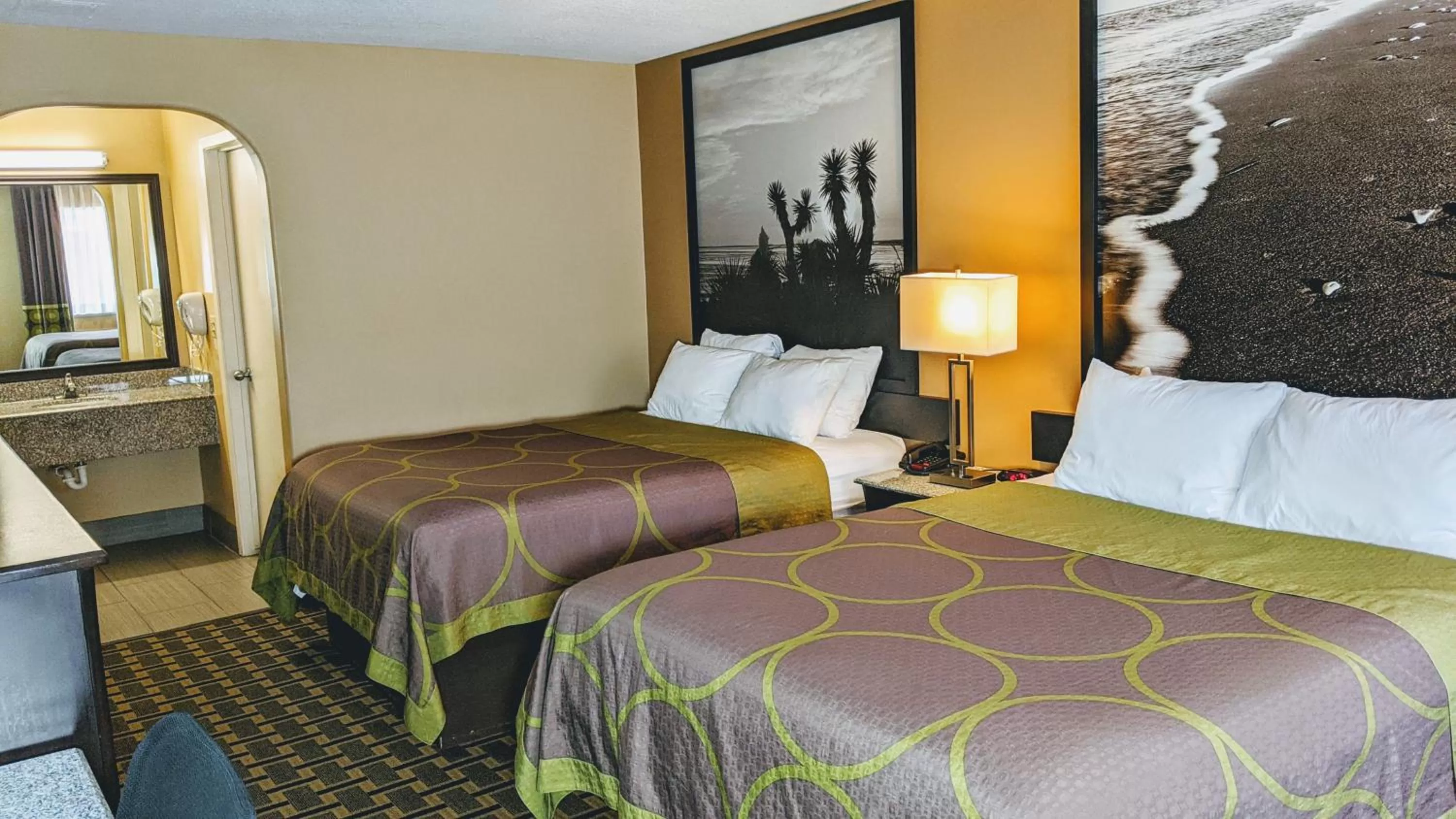 Bed in Super 8 by Wyndham Willowbrook Houston