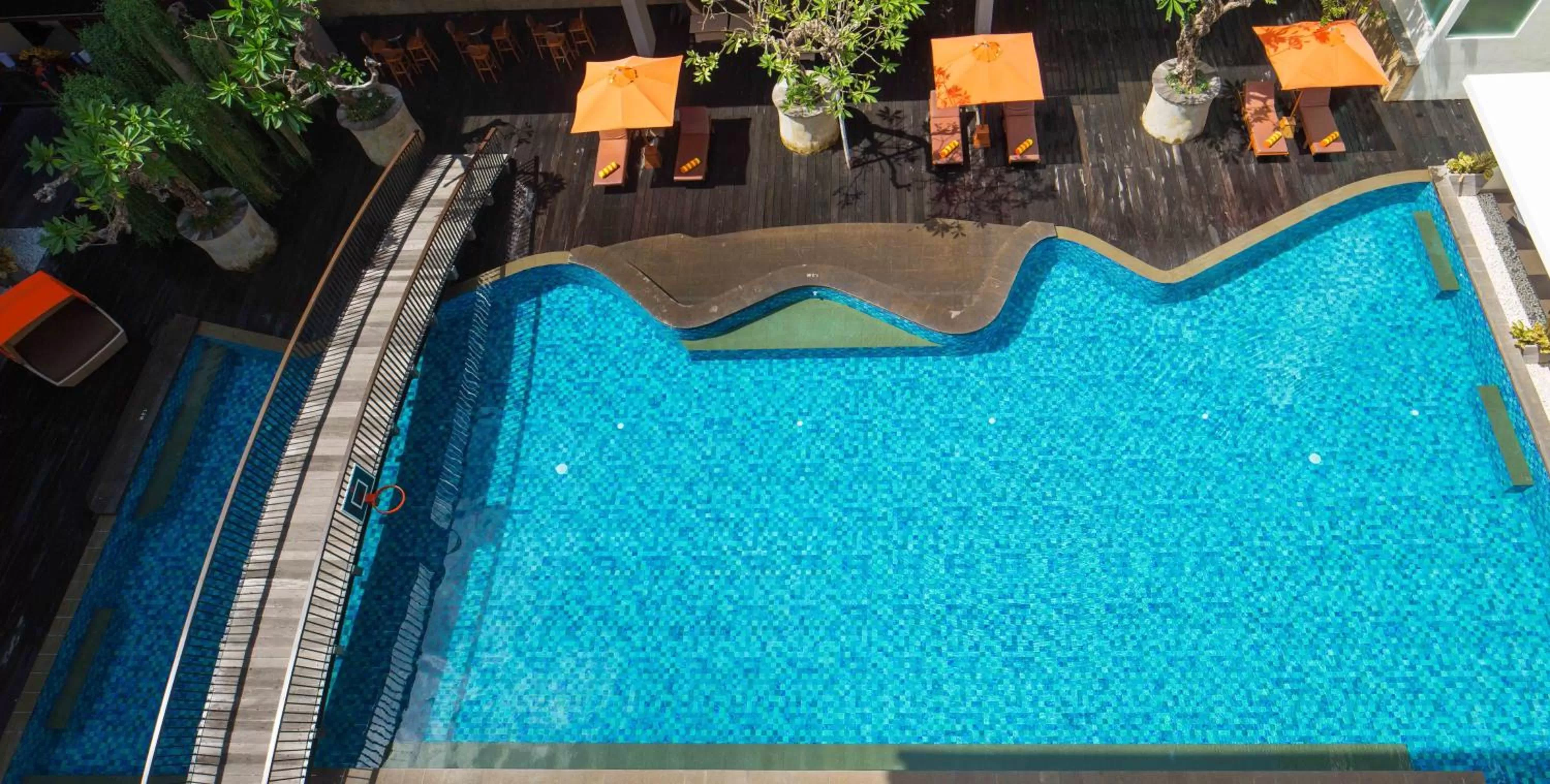 Swimming pool in Sun Island Hotel & Spa Kuta