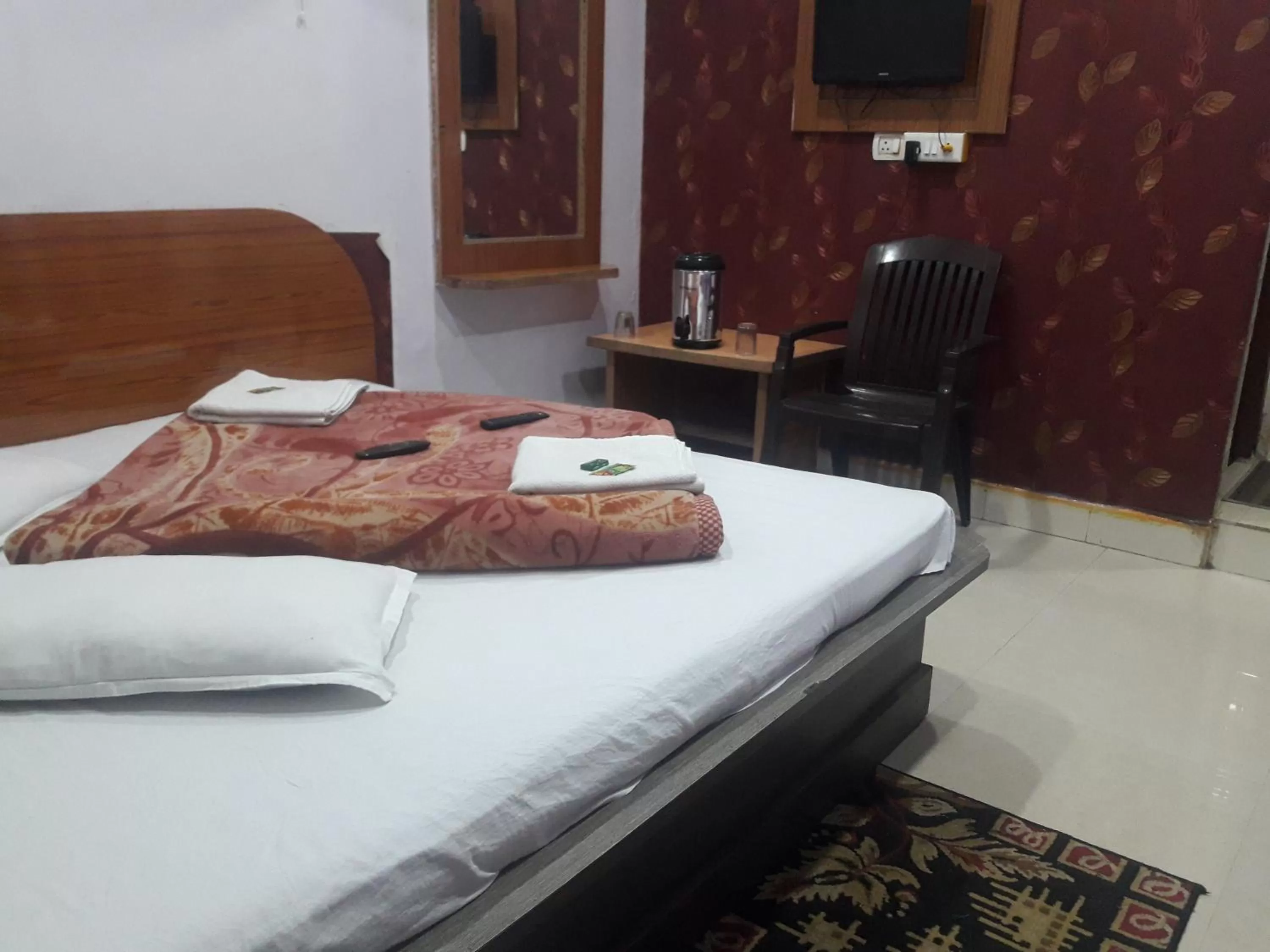 Bed in Hotel RAJVIHAR