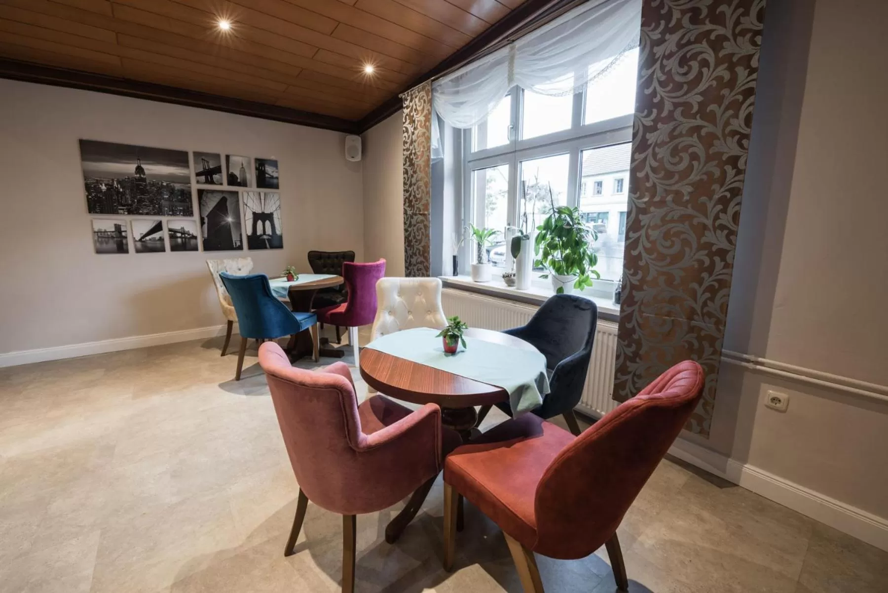 Lobby or reception in Novel Hotel