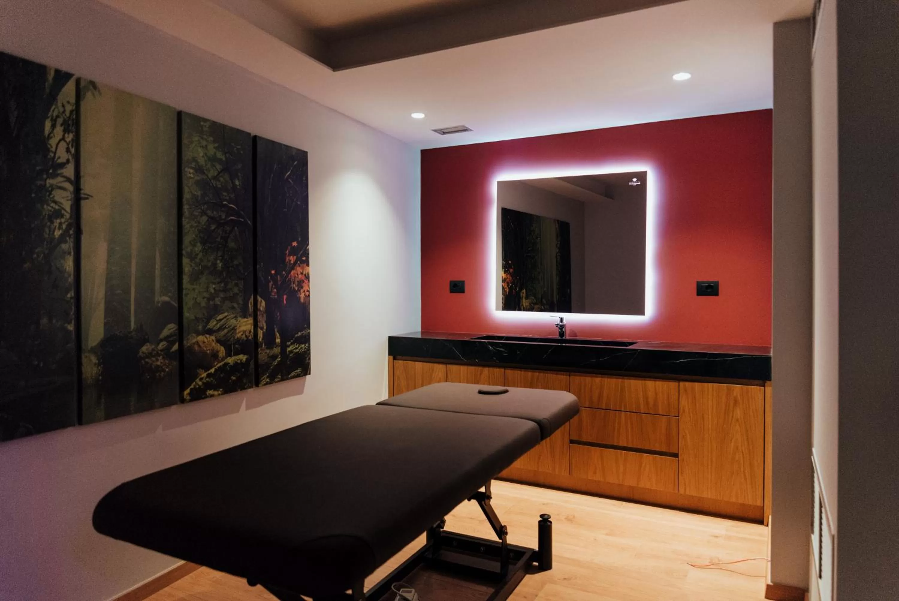 Massage in Black Diamond Hotel