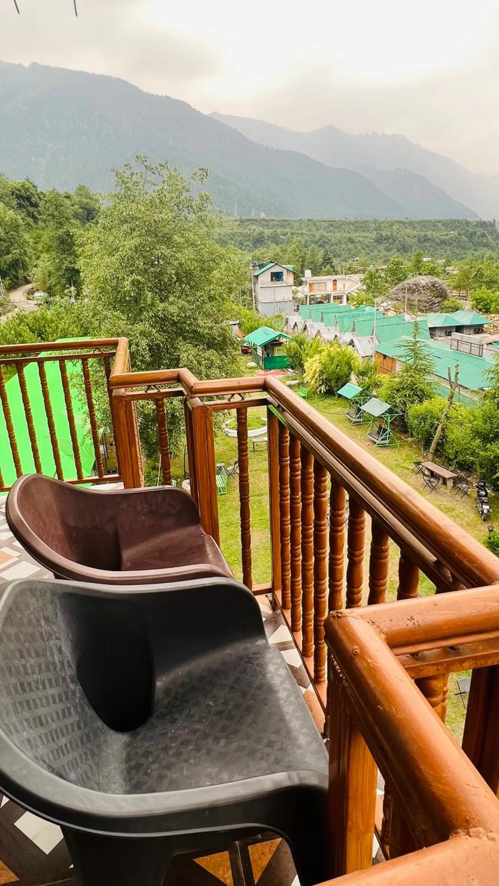 Balcony/Terrace in Himalayan Riverside Resort, Manali