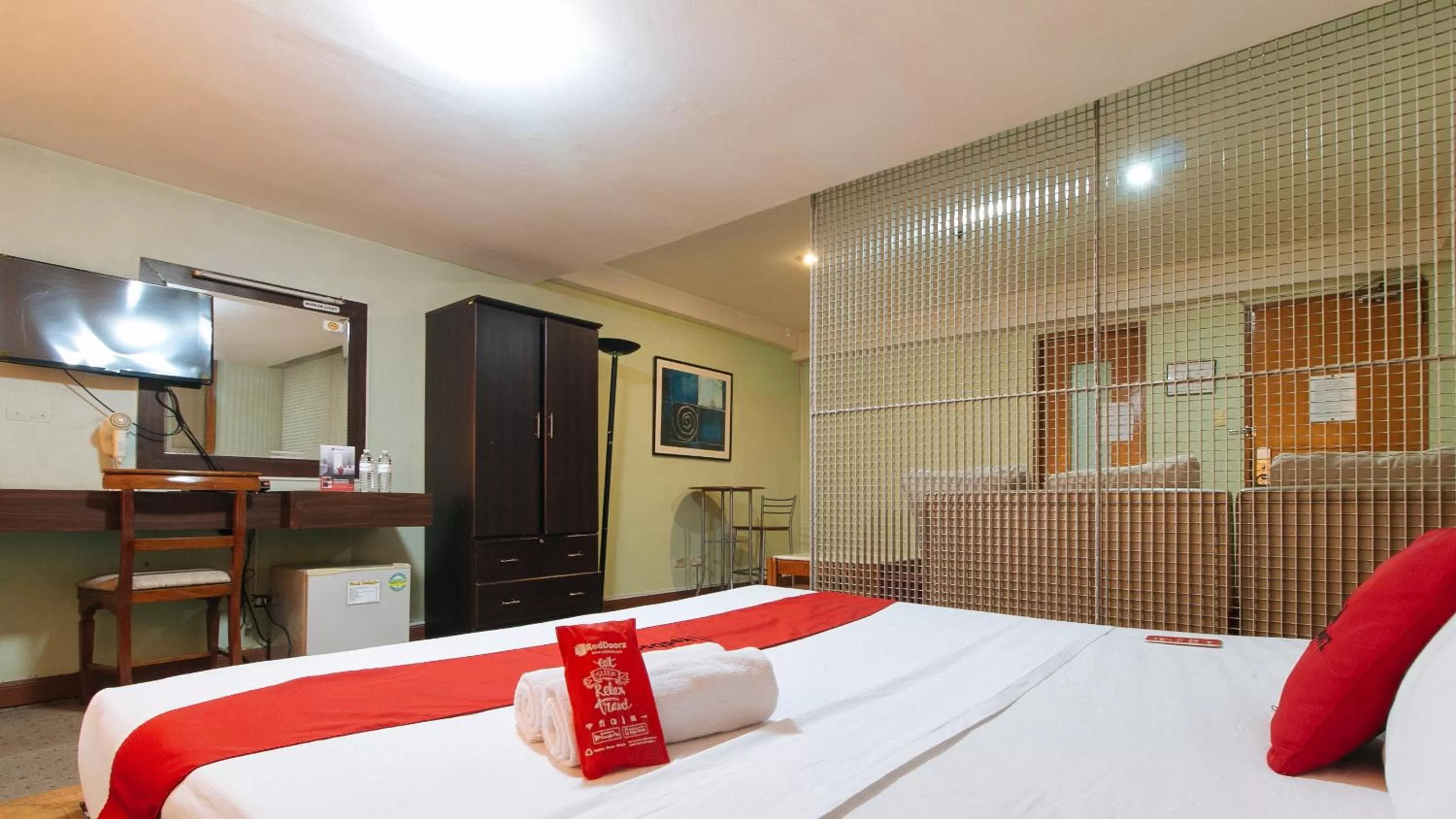 Bedroom, Bed in RedDoorz at Timog Avenue Quezon City