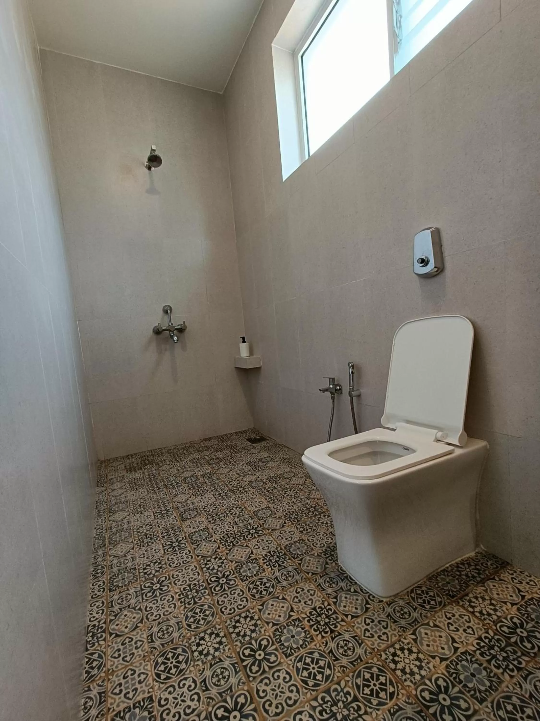 Toilet, Bathroom in Beseco Bed and Breakfast