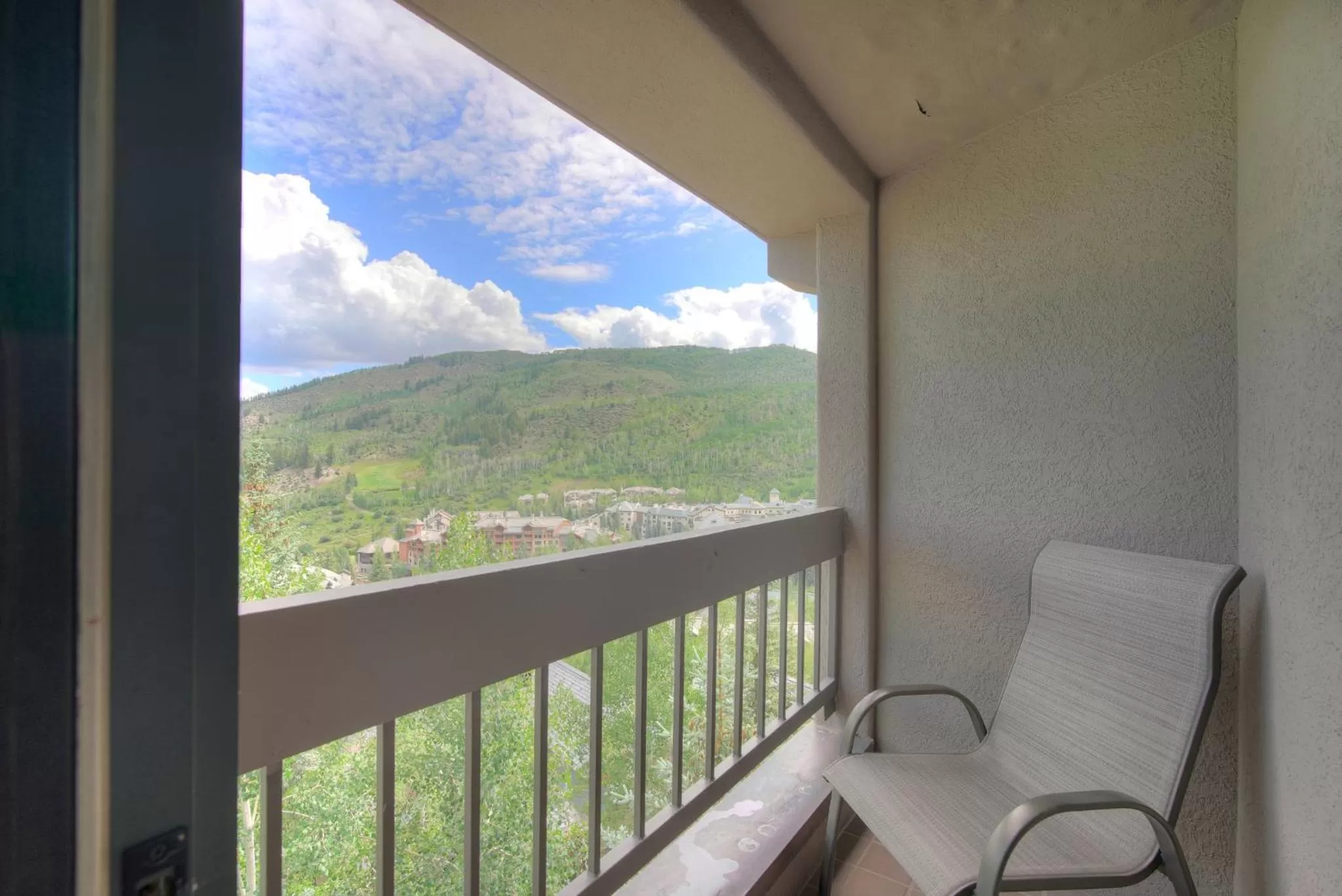 Balcony/Terrace in The Pines Lodge, a RockResort, by Vail Resorts