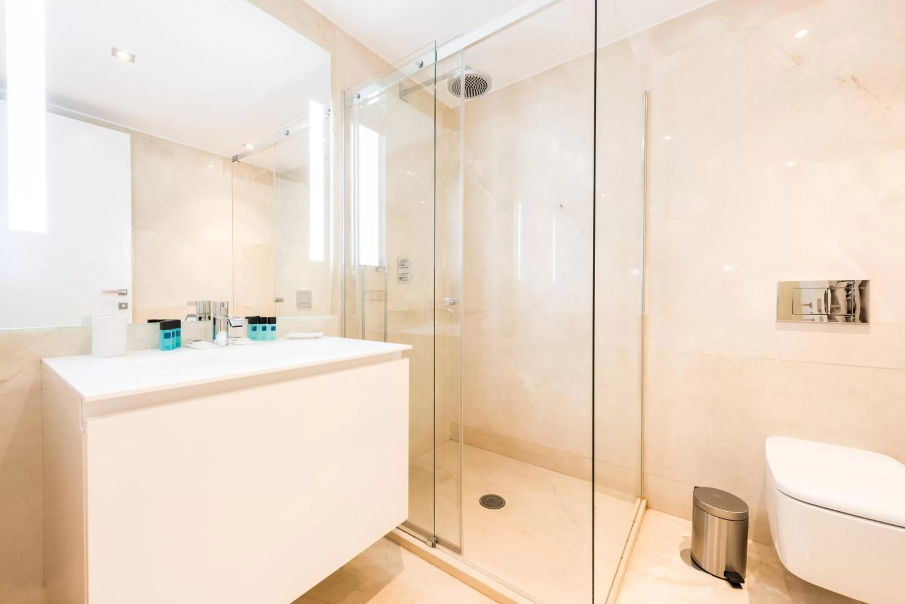 Bathroom in Gran View Apartments