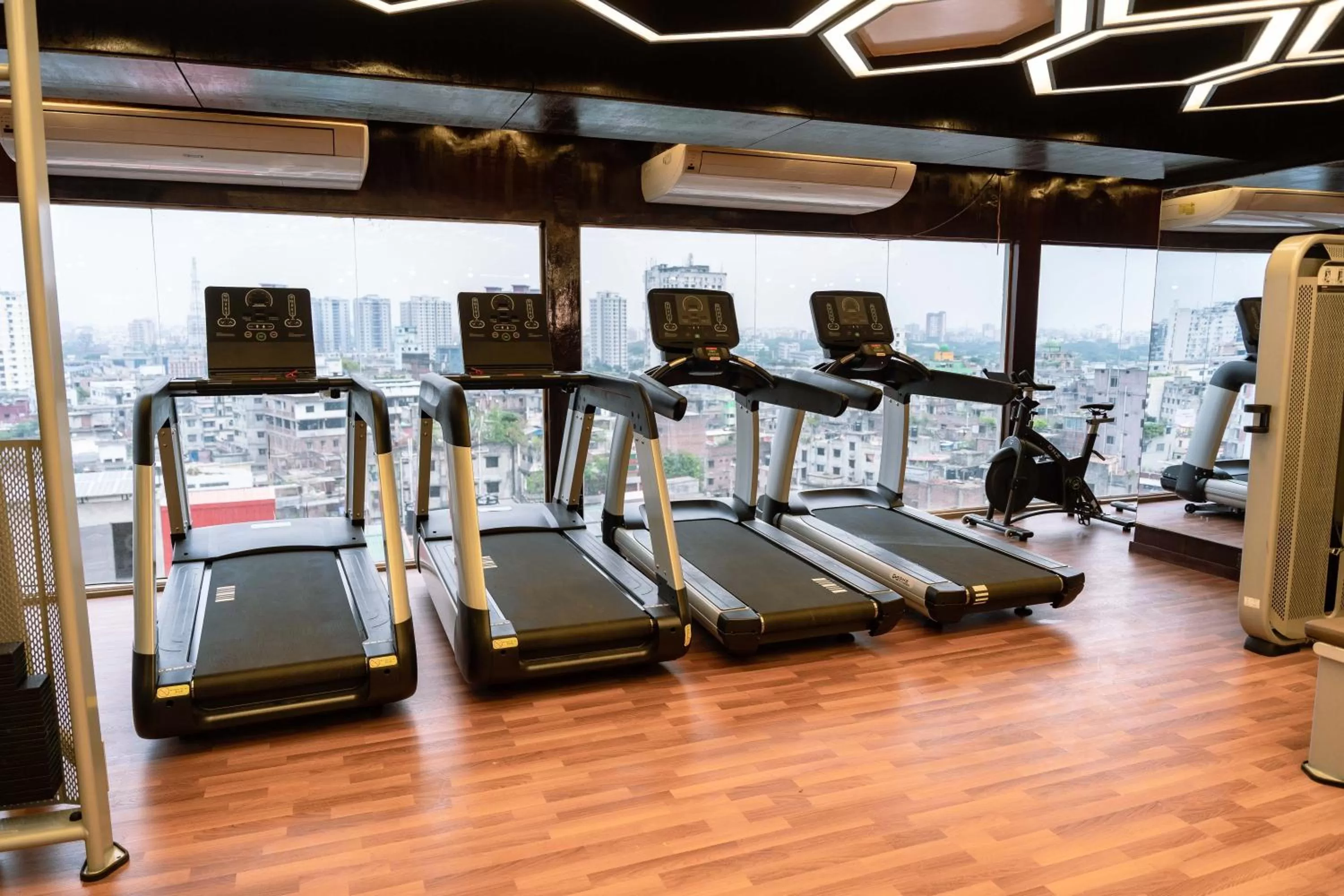 Fitness centre/facilities, Fitness Center/Facilities in Central Inn Dhaka City Centre