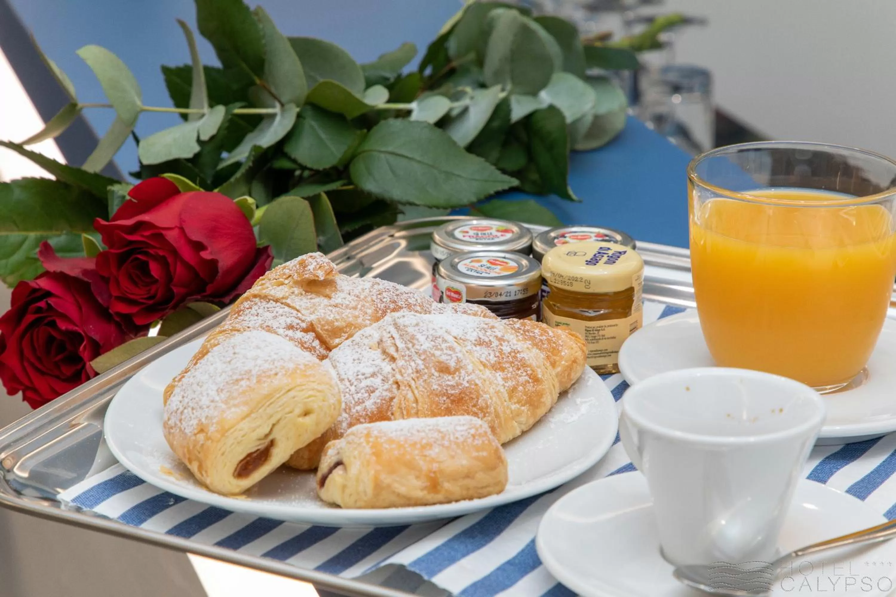 Breakfast in Hotel Calypso