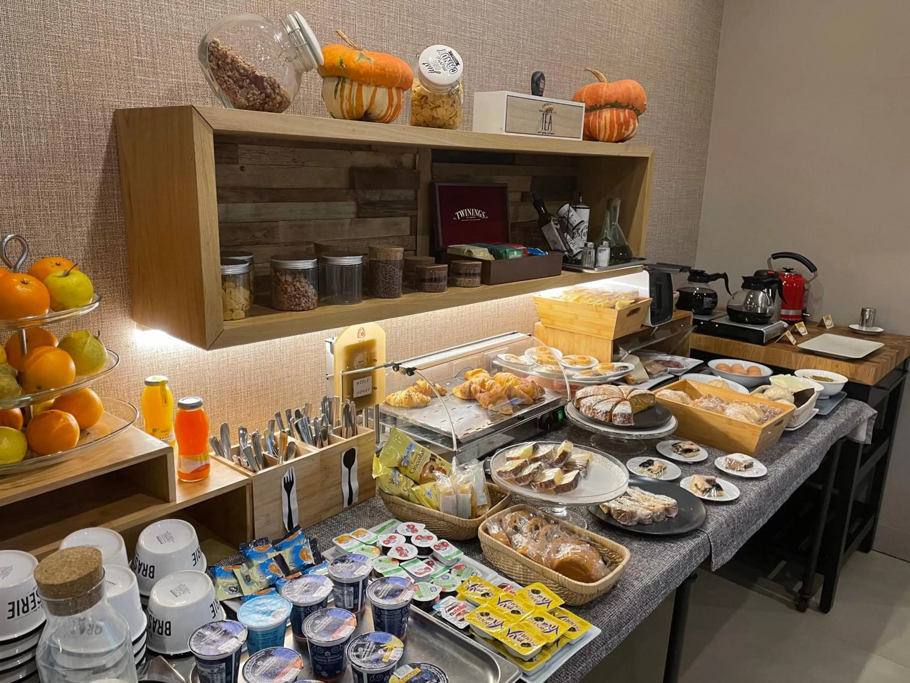 Breakfast in Hotel Orcagna