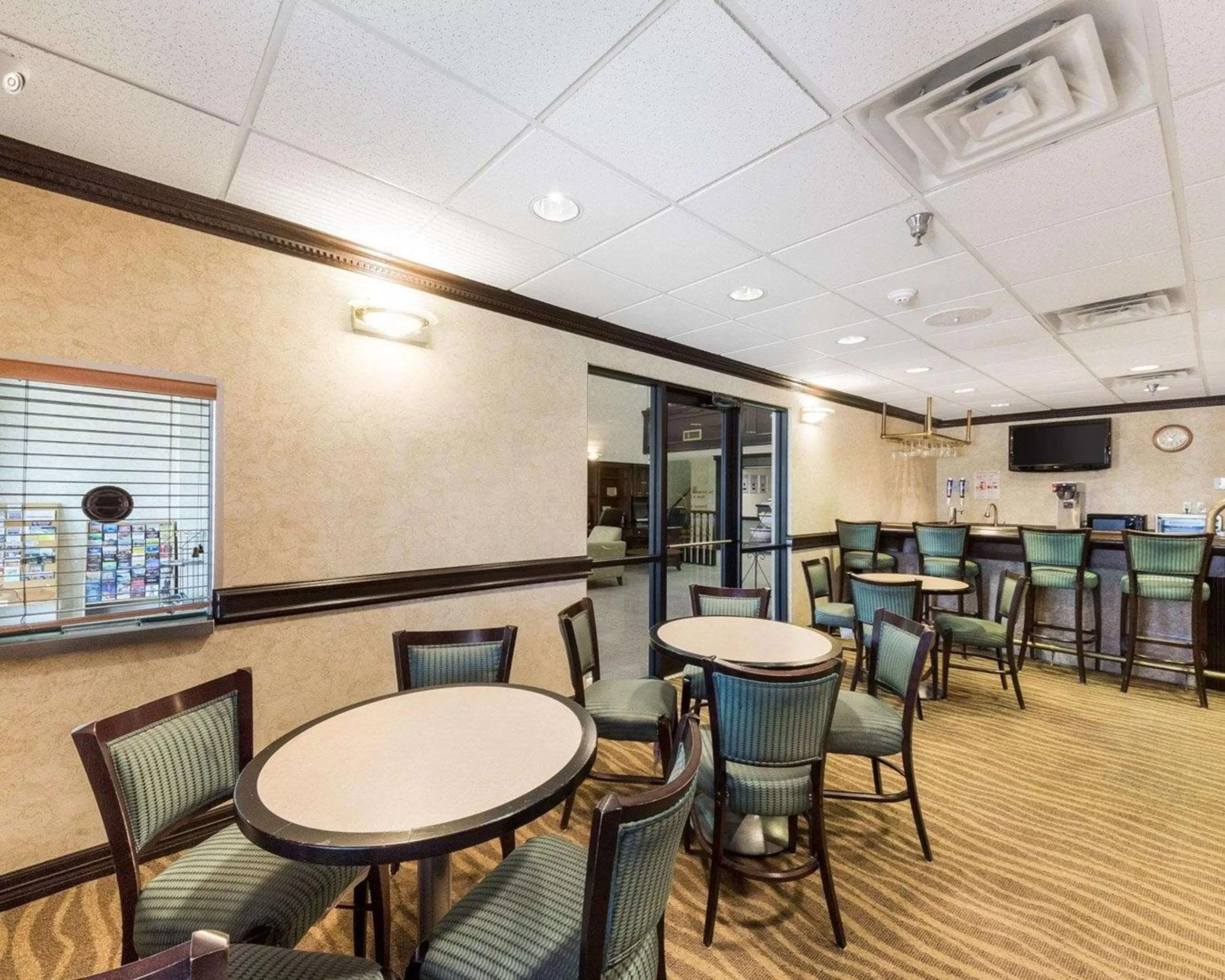 Restaurant/places to eat in Quality Inn Ingleside - Corpus Christi