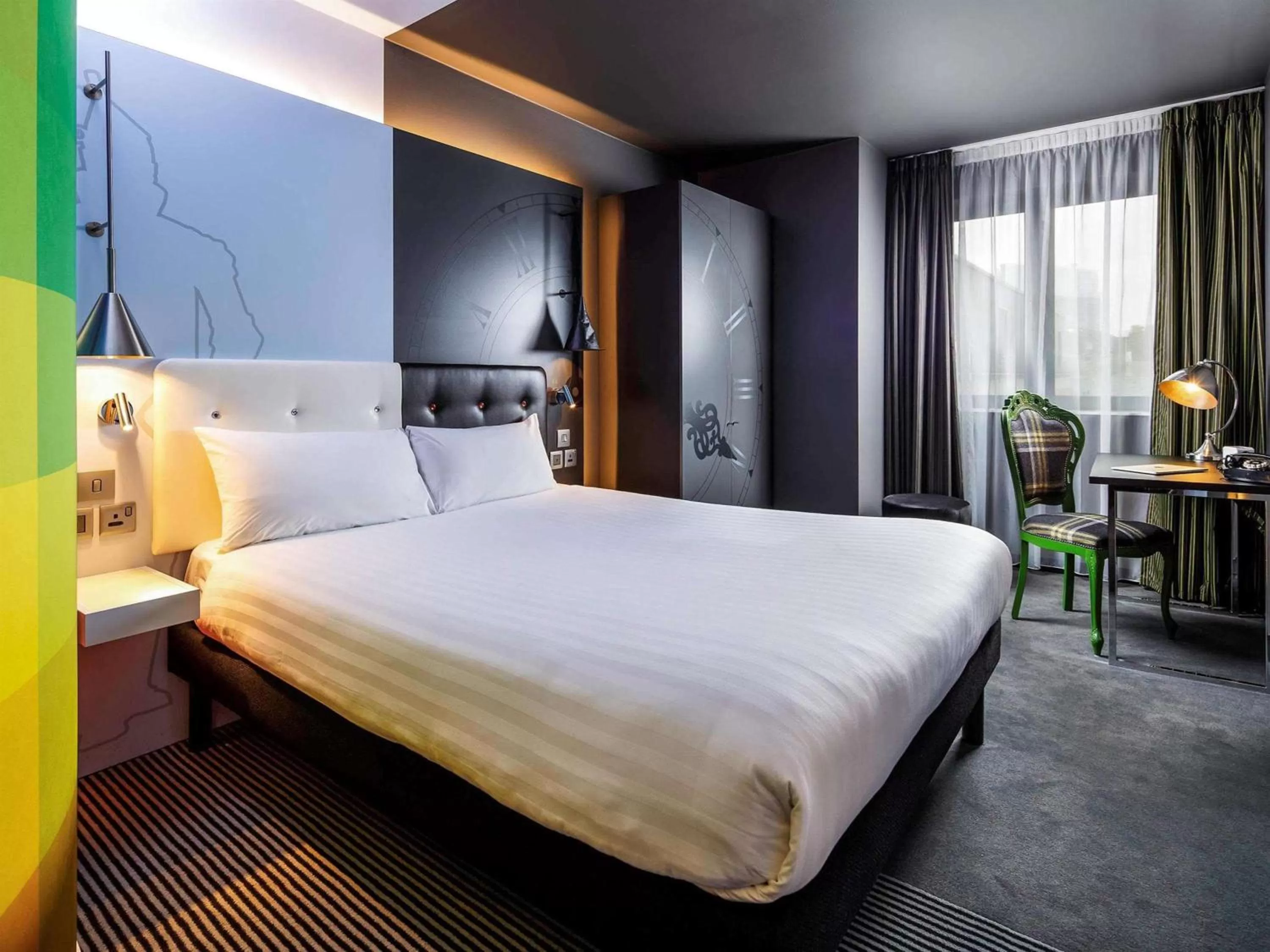 Photo of the whole room, Bed in ibis Styles London Southwark - near Borough Market