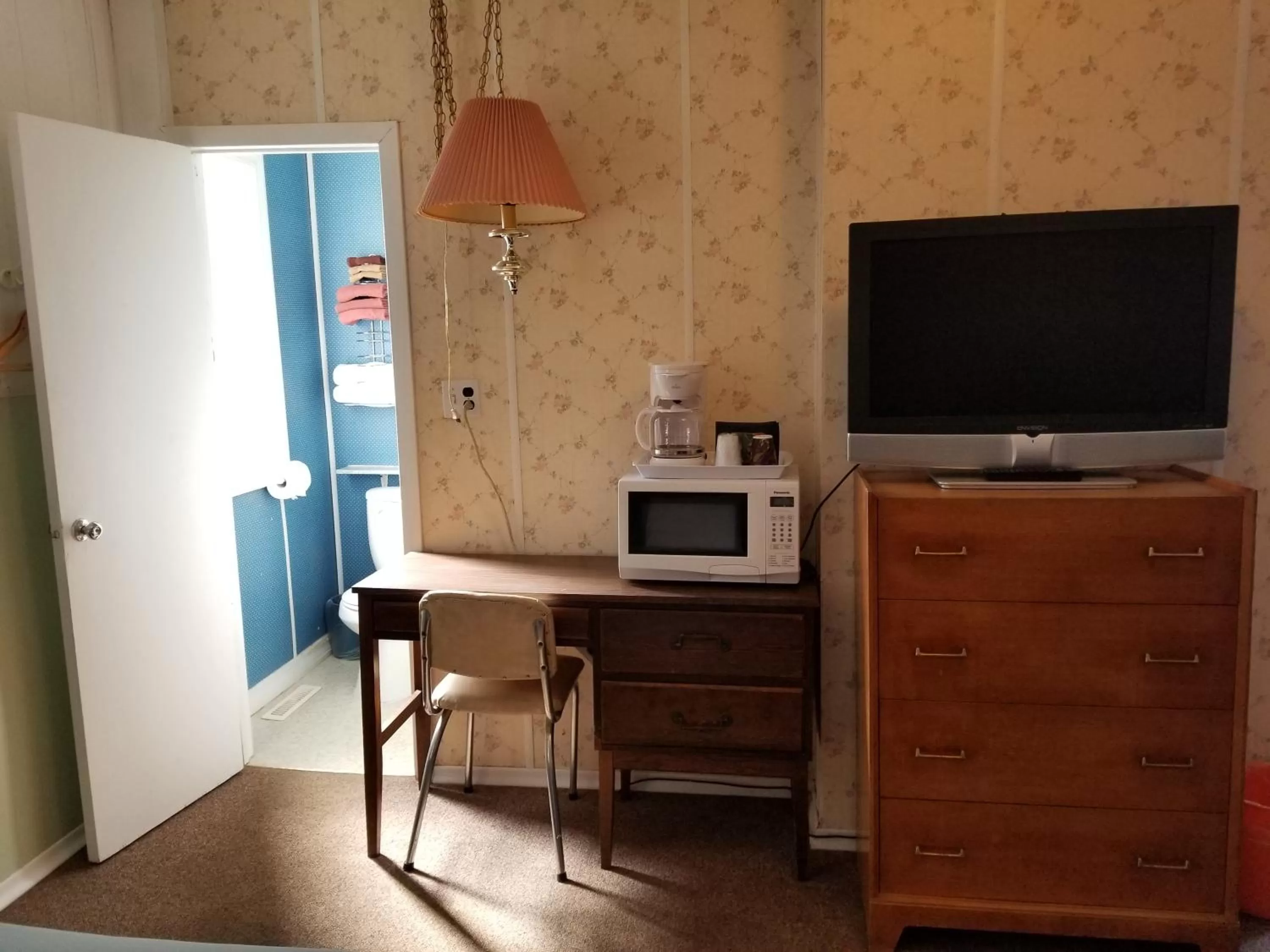 Double Room with Private Bathroom in Melsask Motel