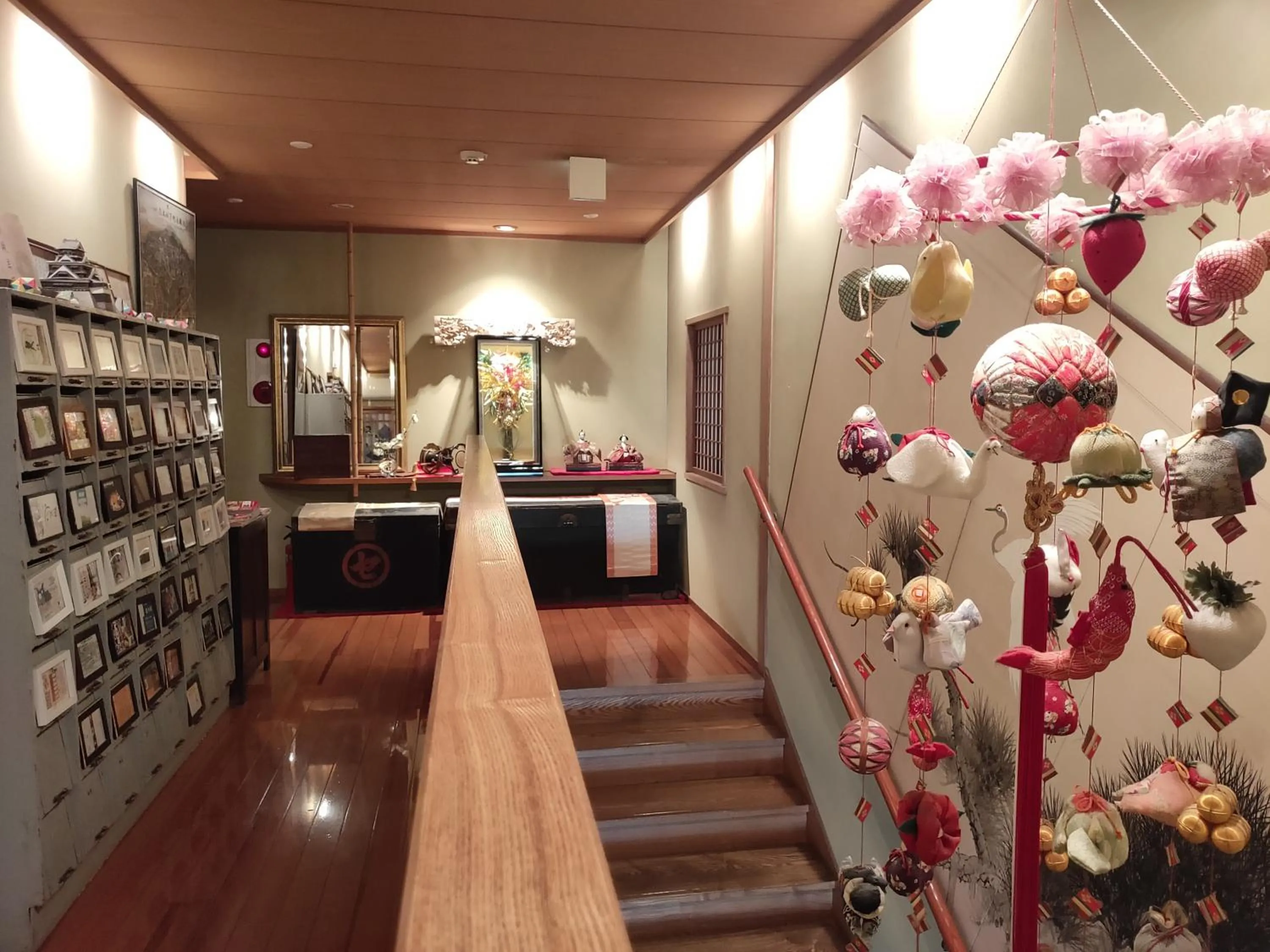 Dyeing and Hostel Nakashimaya - Female Only