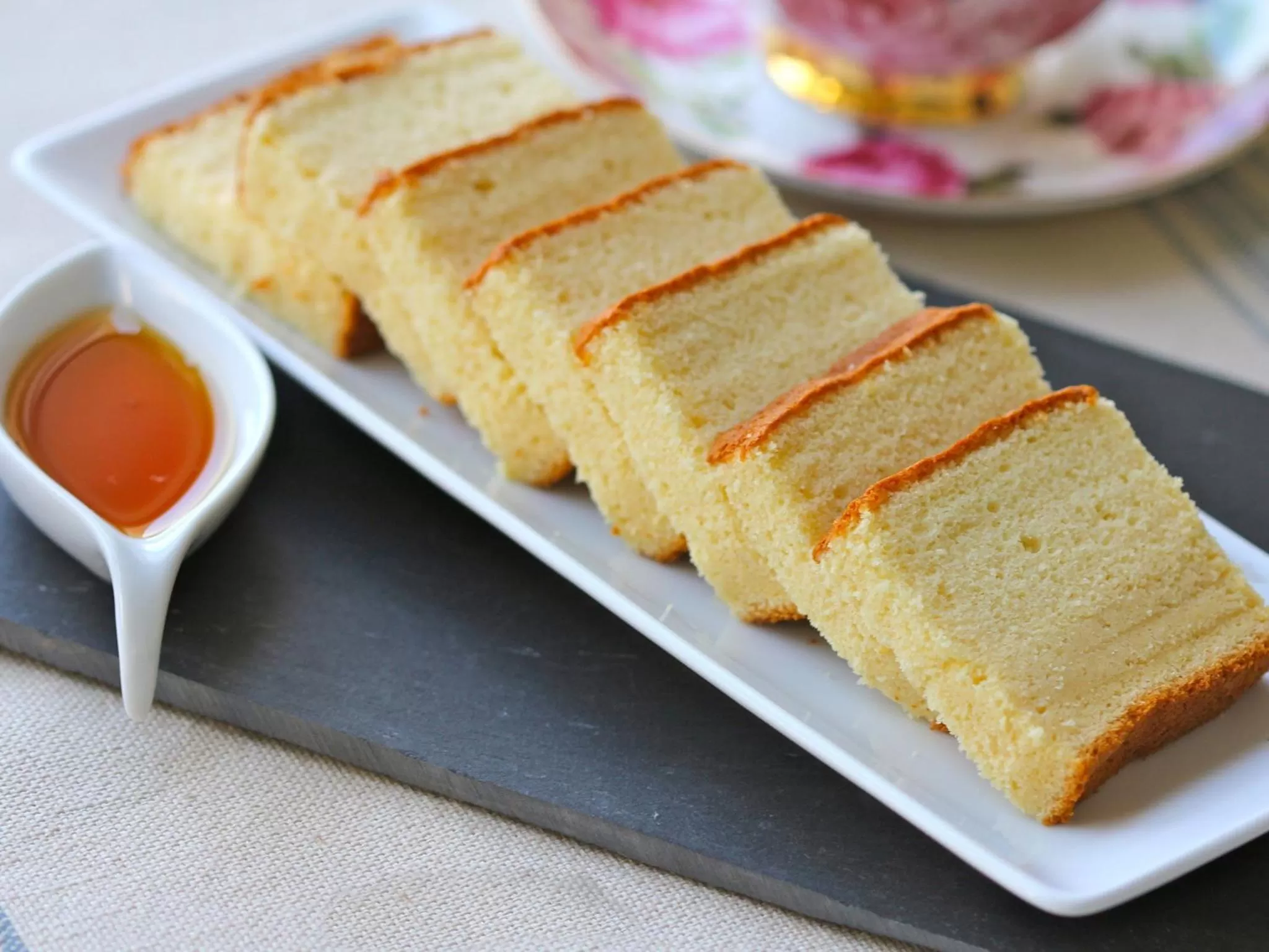 Food and drinks in Hanoi Golden Moon Hotel & Travel