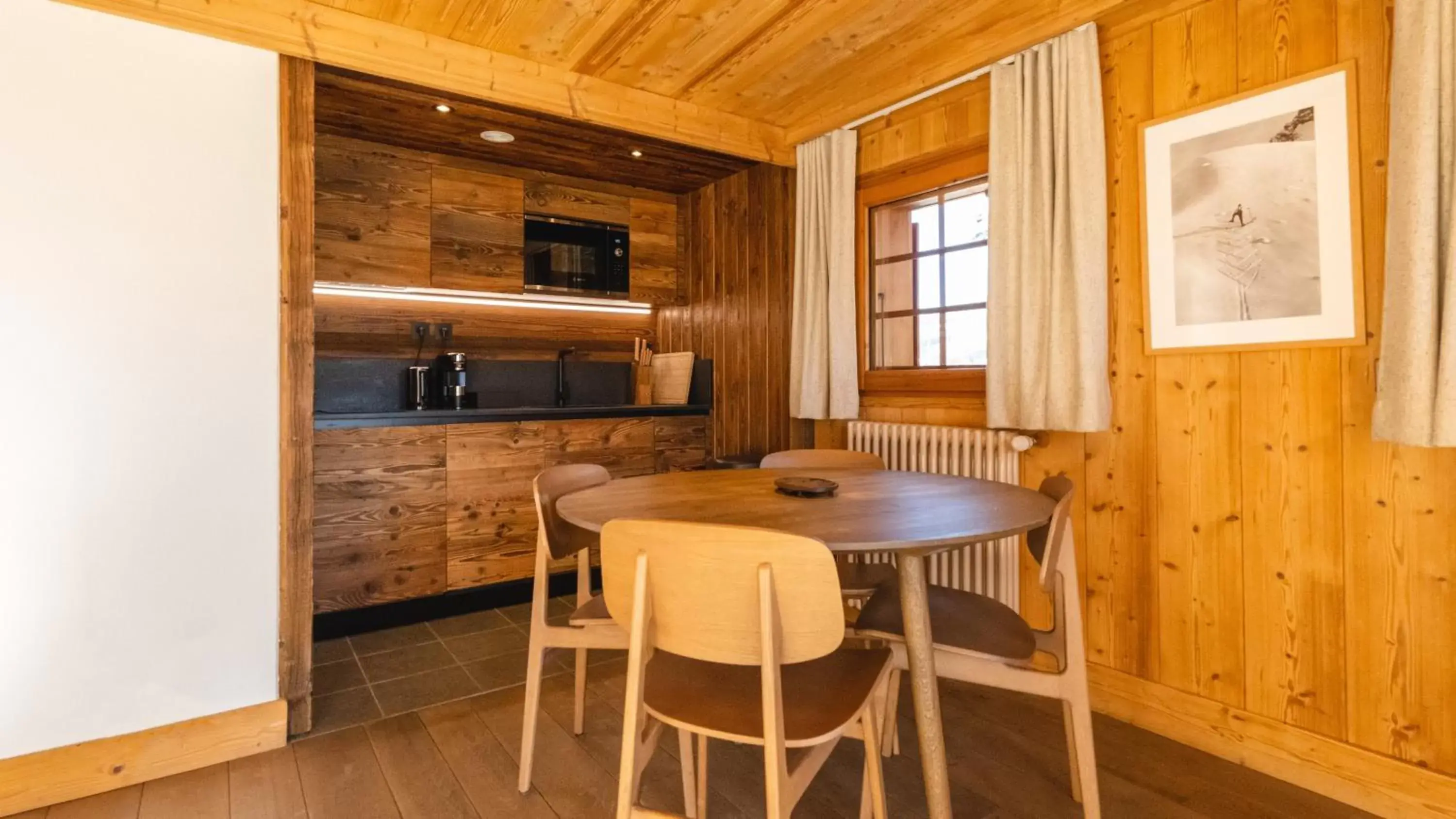 One-Bedroom Suite in L'Alpaga, a Beaumier hotel One-Bedroom Suite in L'Alpaga, a Beaumier hotel