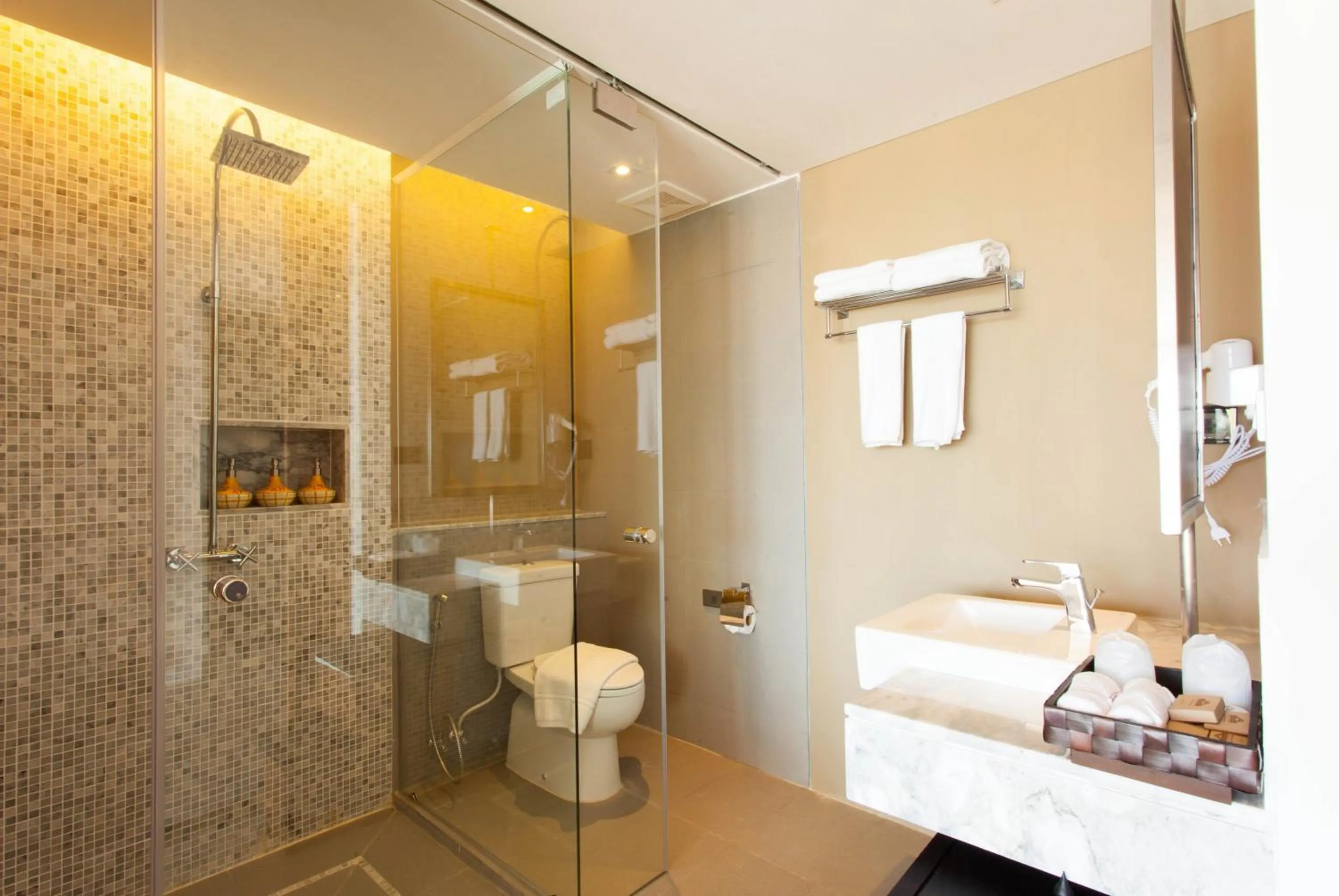 Bathroom in Chalong Chalet Resort