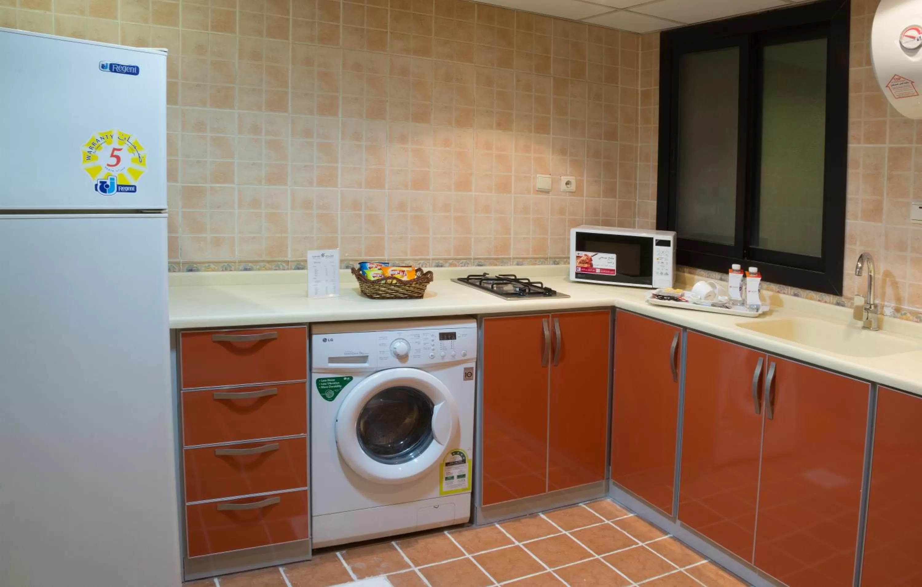 Kitchen or kitchenette, Kitchen/Kitchenette in Safari Hotel Apartment (Formerly Ewa Safari)